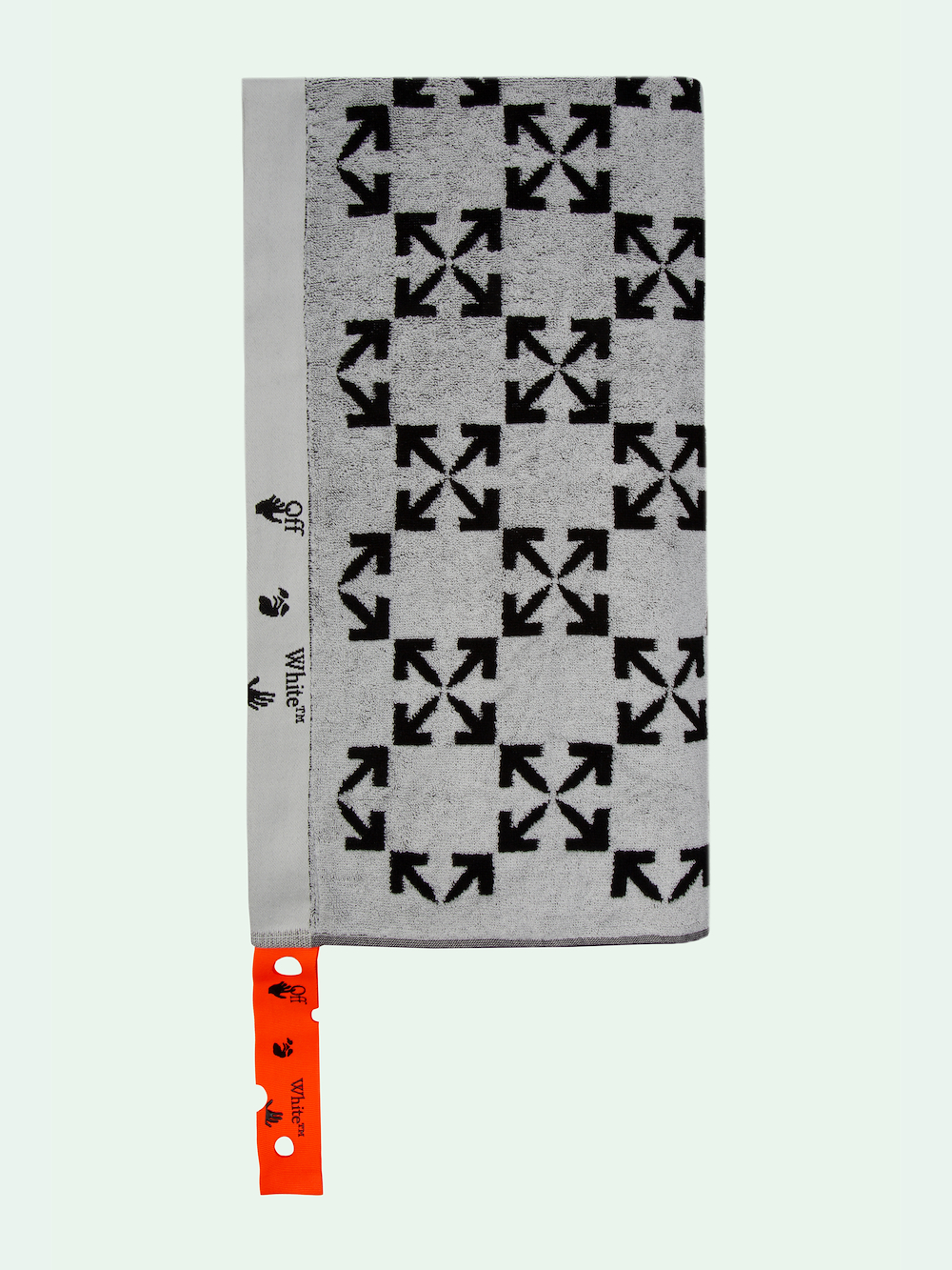 ARROW PATTERN SHOWER TOWEL secondary image