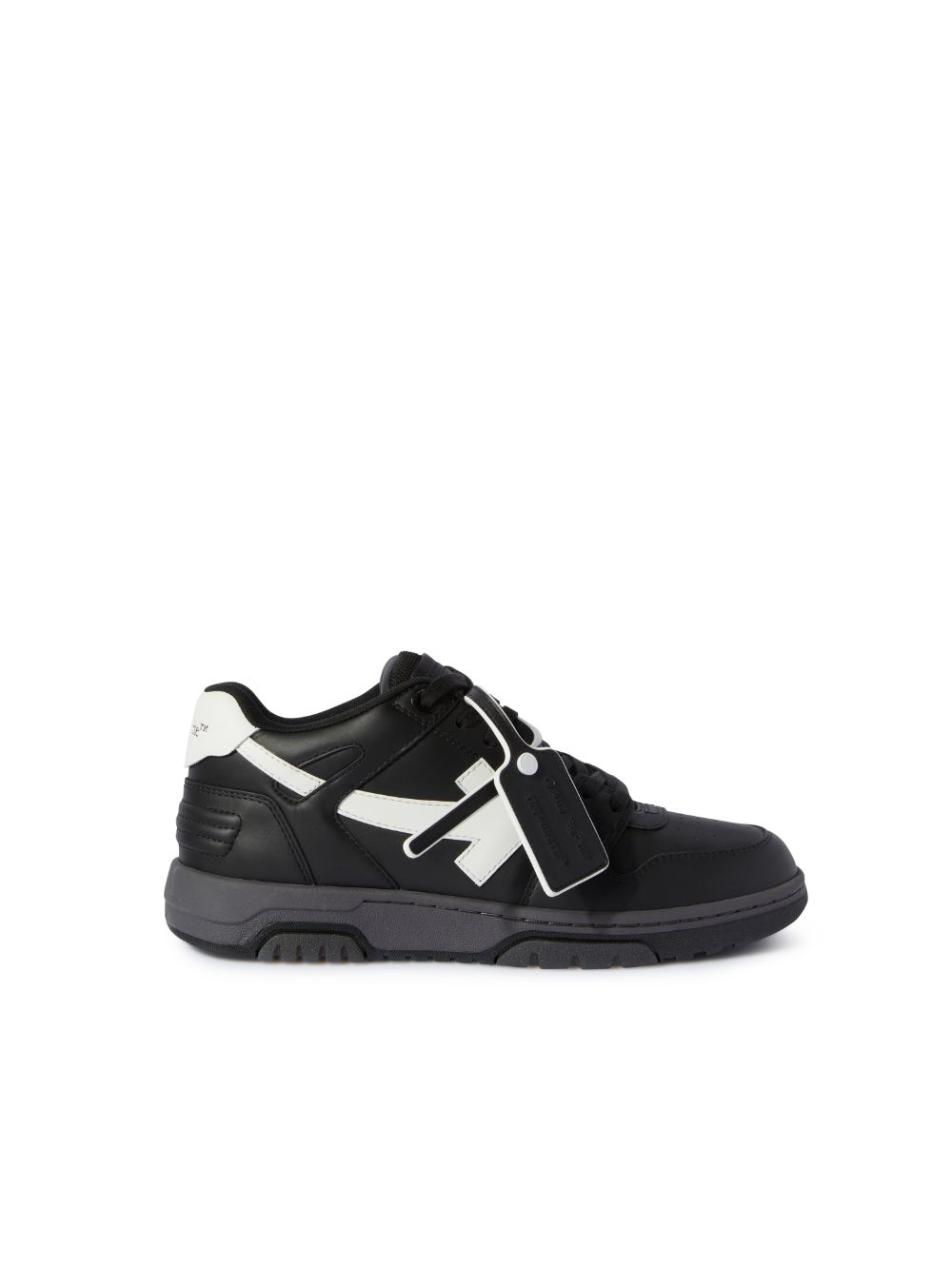 Off white black and white sneakers hotsell