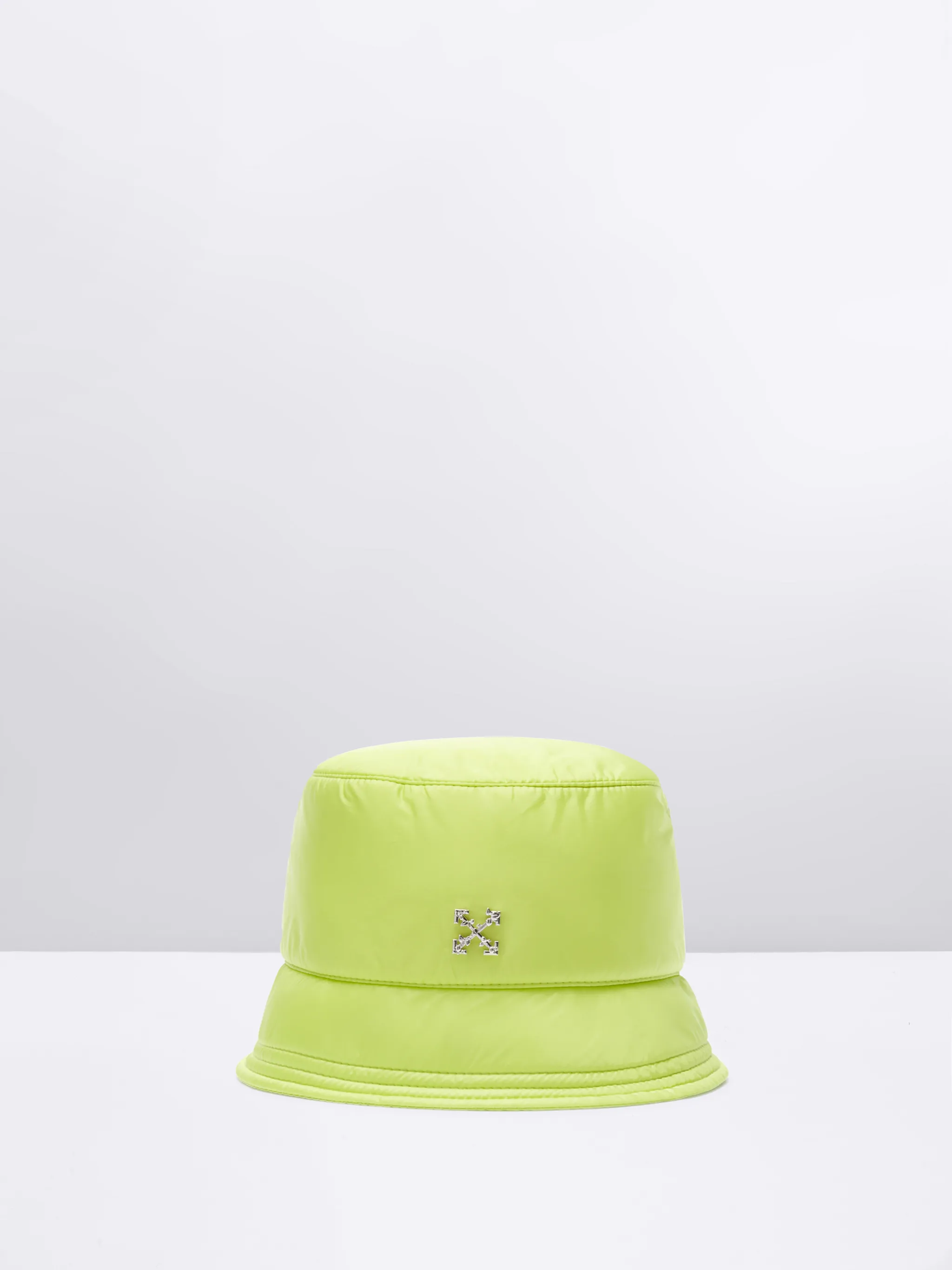 CAPPELLO DA PESCATORE CON LOGO ARROW IN METALLO
