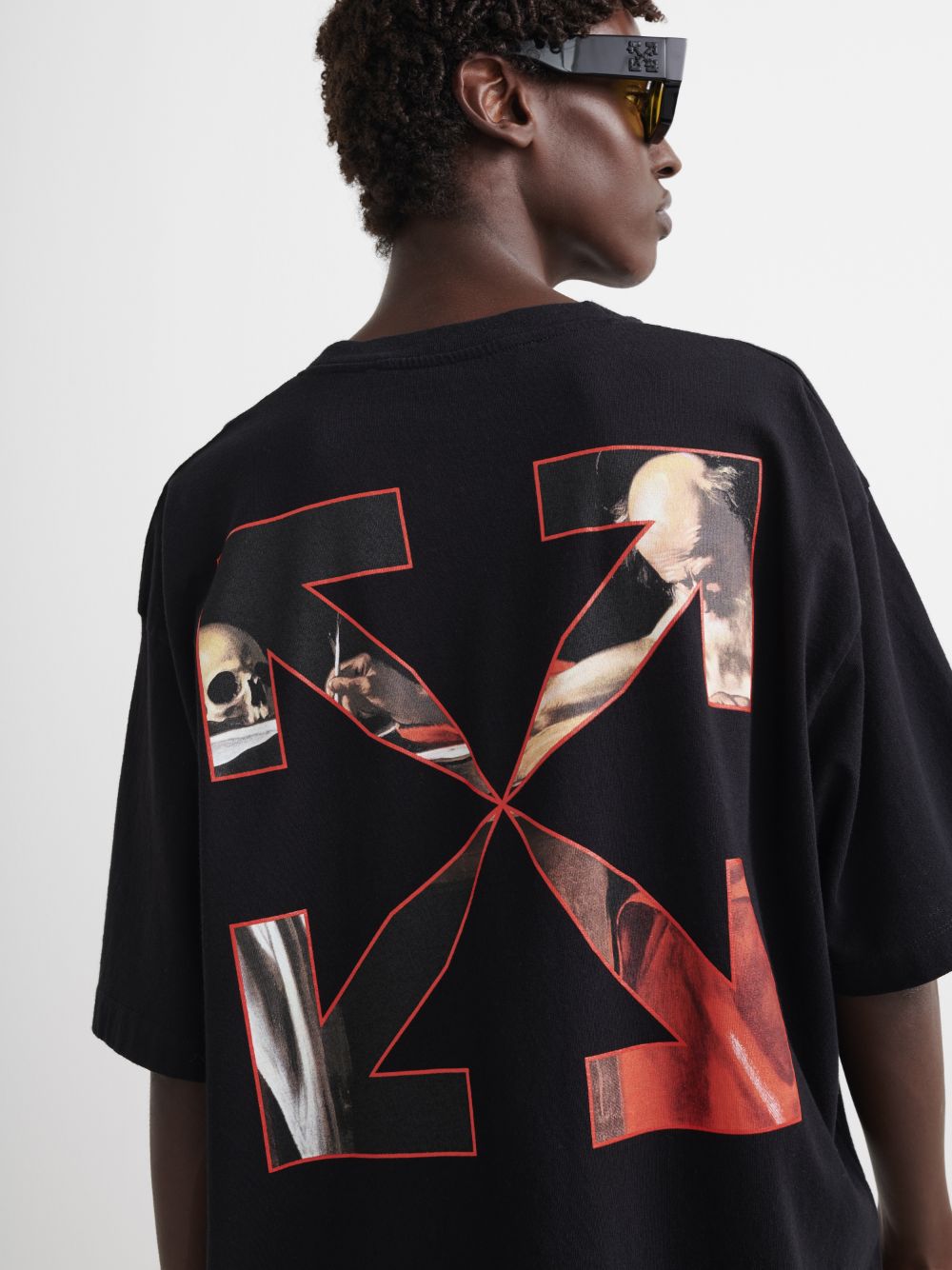 Caravaggio Arrow Oversize S/S T-Shirt in black | Off-White