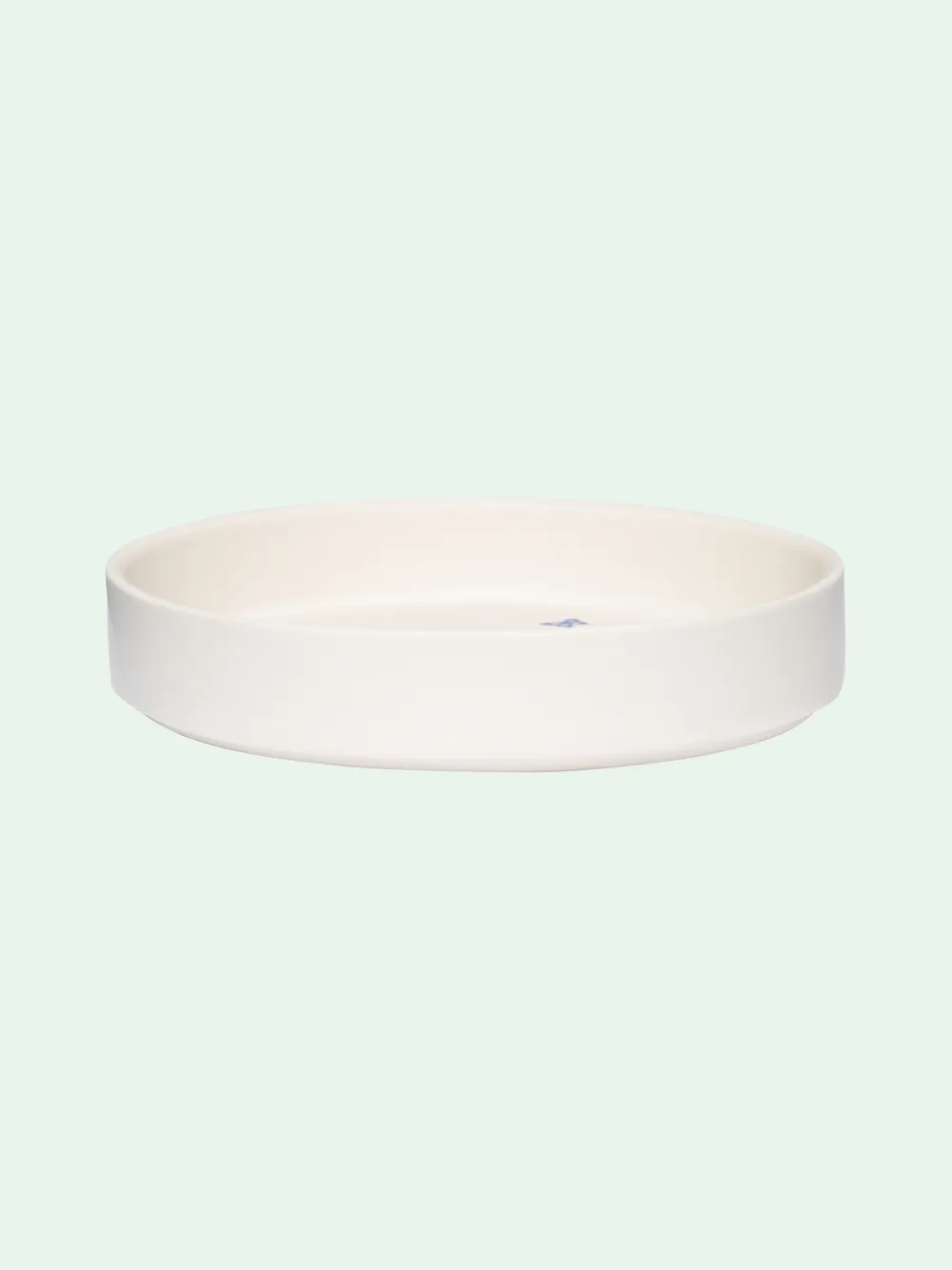 white circle tray