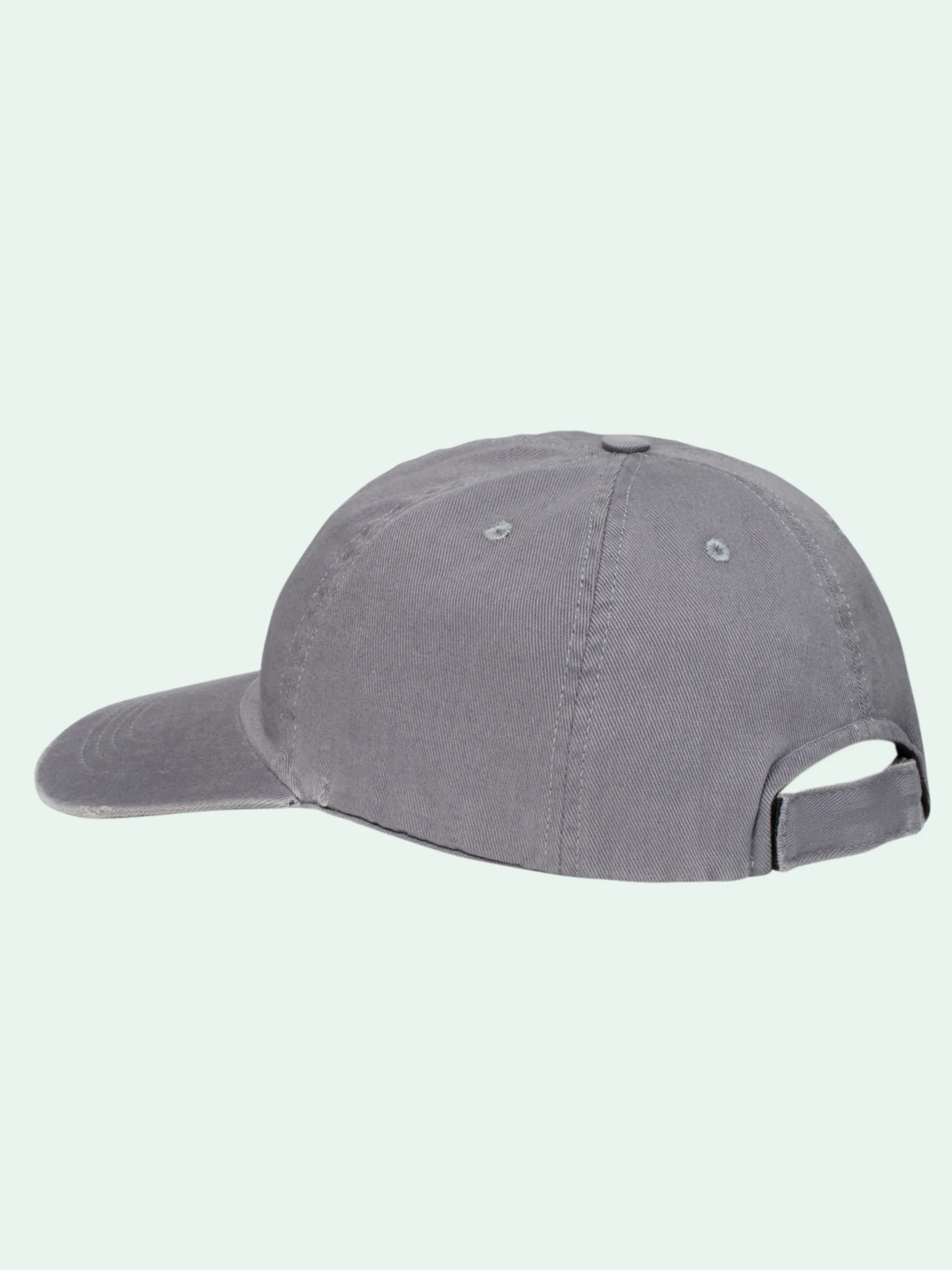 grey baseball cap