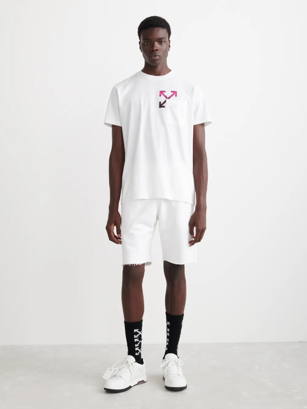 Off white clearance gradient slim tee