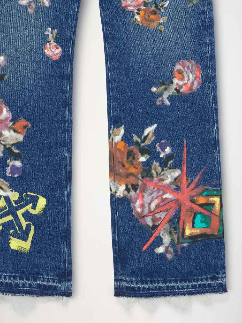 Jeans on sale con fiori