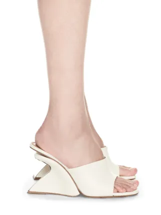 ＊OFF WHITE＊ Jug Wedge Mules JUG WEDGE MULE in white | Off-White™ Official IE