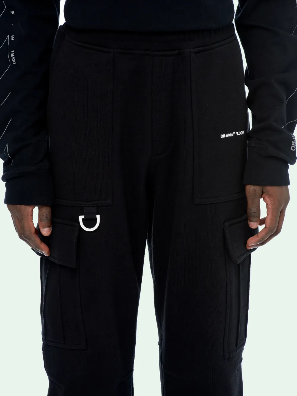 LOGO CARGO SWEATPANTS in black Off White Official KV