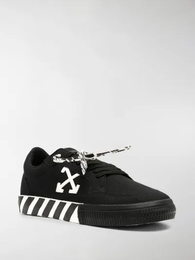 black & white low top vulcanized sneakers