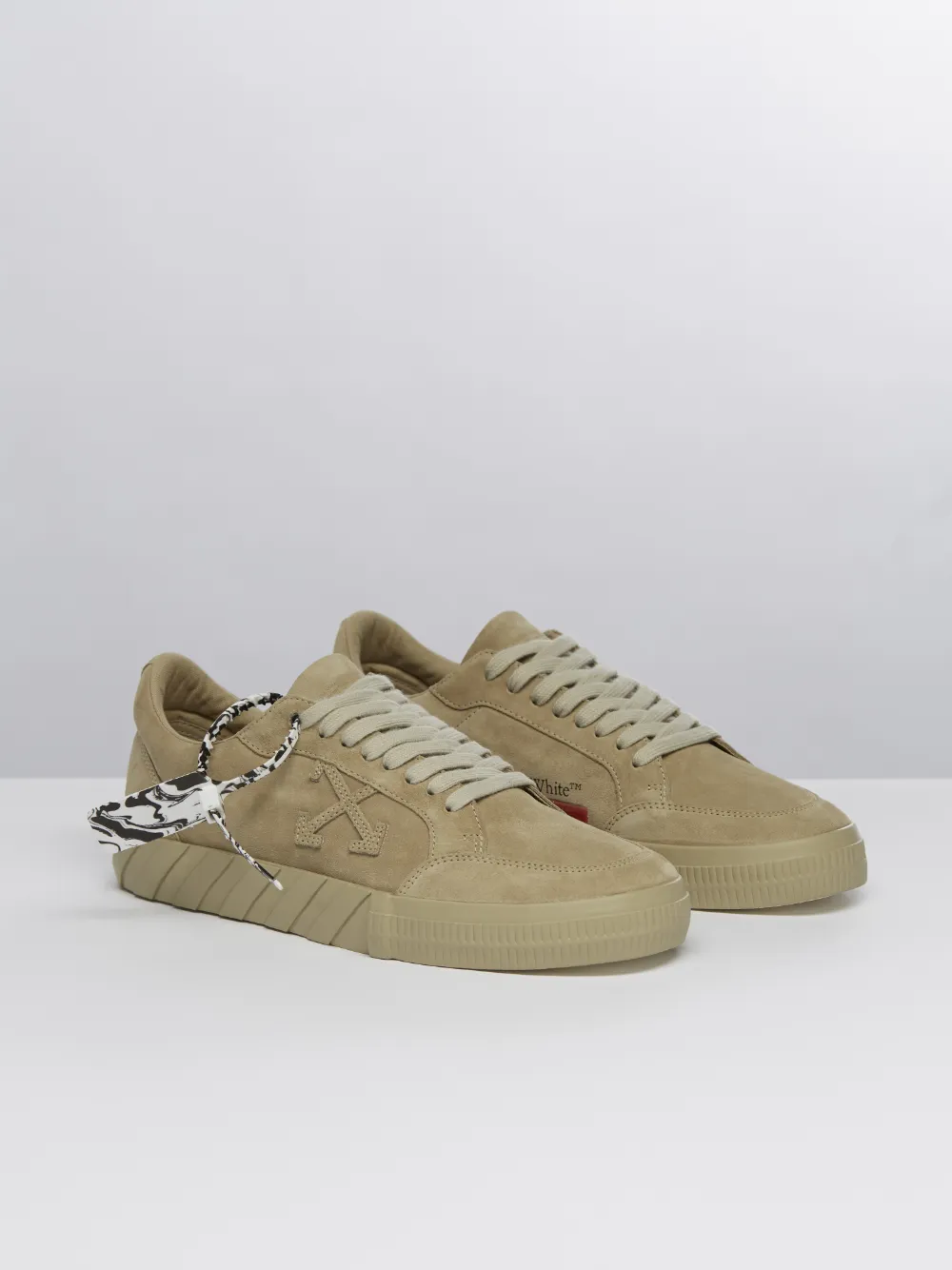 off white vulc low beige