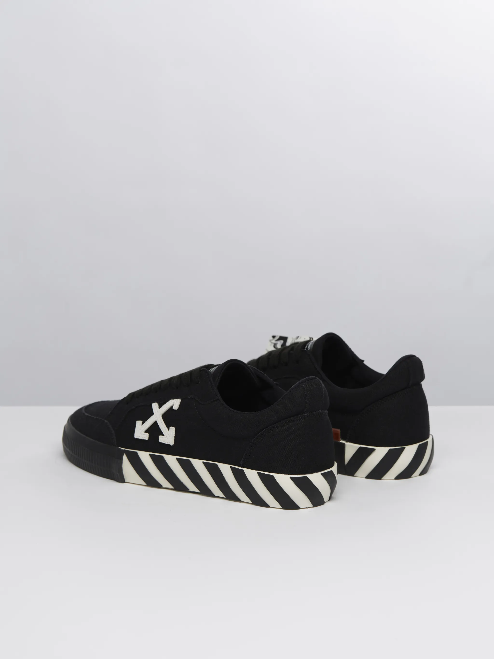 off white shoes vulcanized