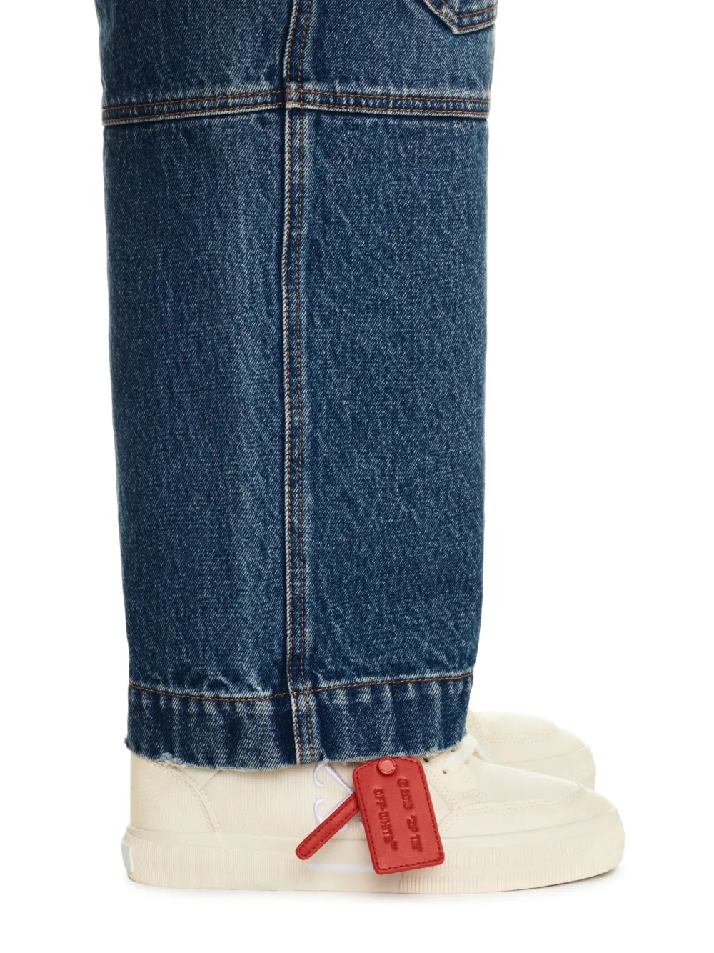 alphabounce off white