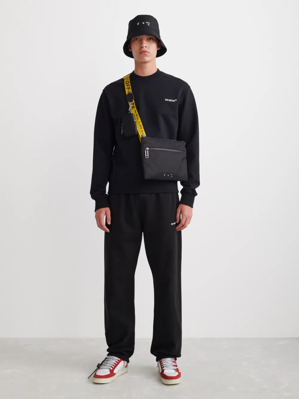 OFF-CORE FLAT CROSSBODY in neutrals | Off-White™ Official US
