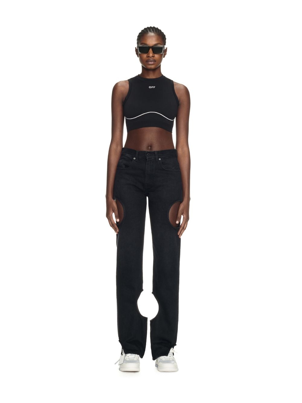 https://cdn-images.farfetch-contents.com/off-white-off-stamp-seamless-bra_21833092_52255465_1000.jpg