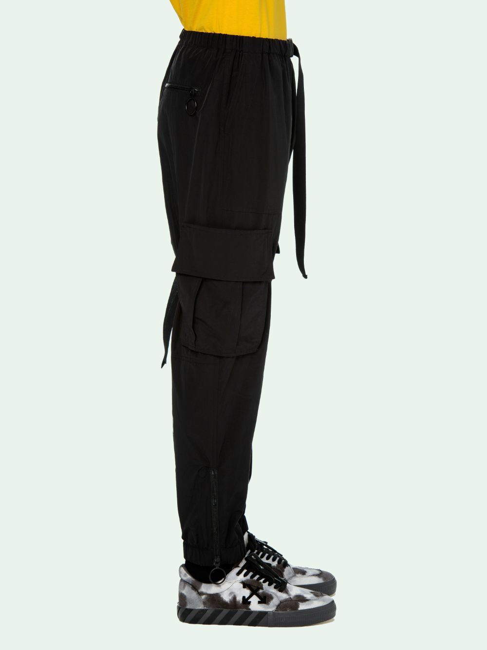 Off white 2024 cargo pants black