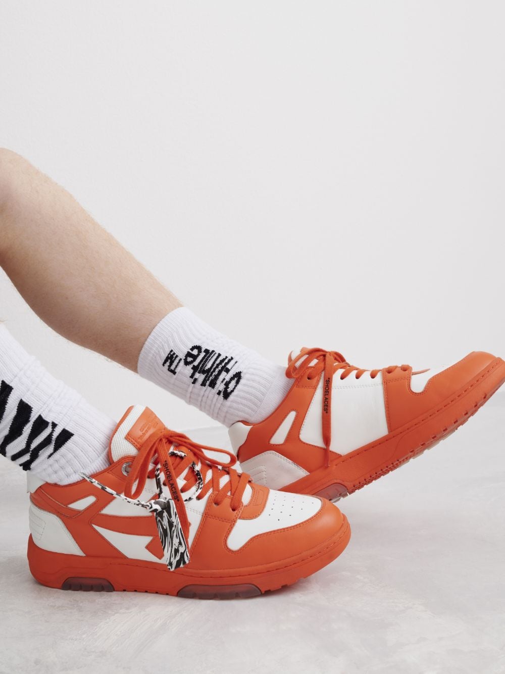 OUT OF OFFICE "OOO" SNEAKERS