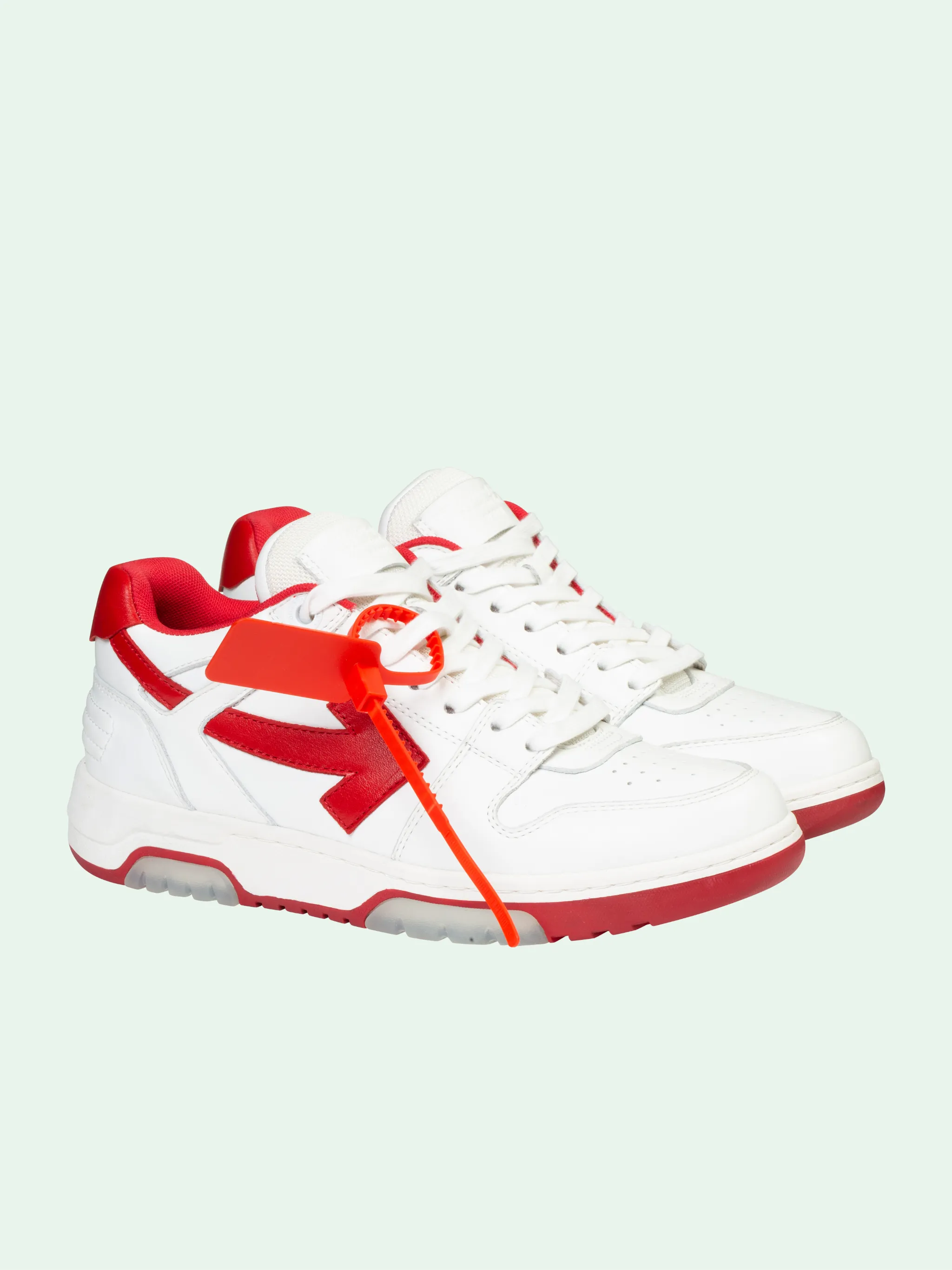 white trainers office