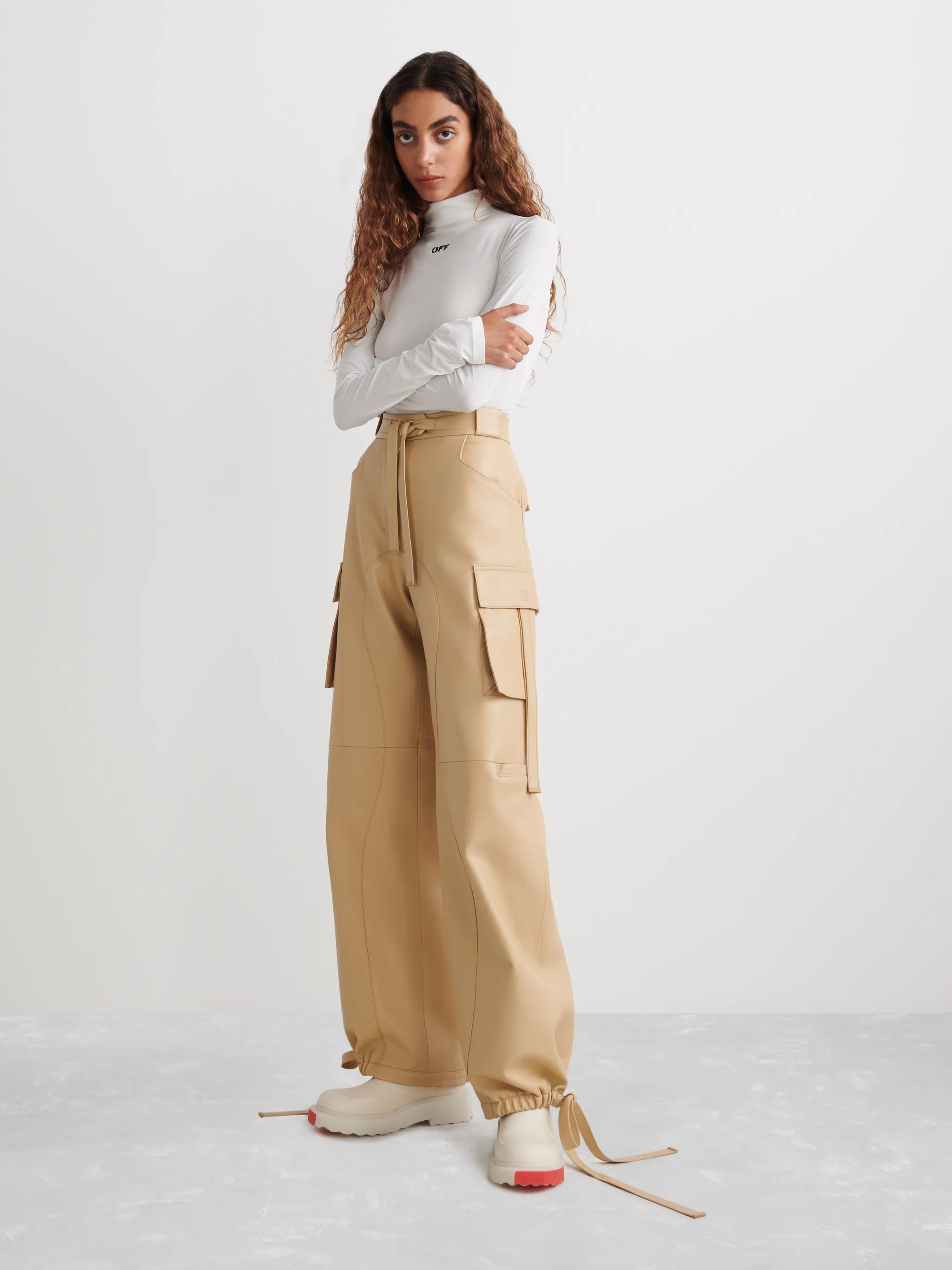 PANTALONI CARGO IN PELLE