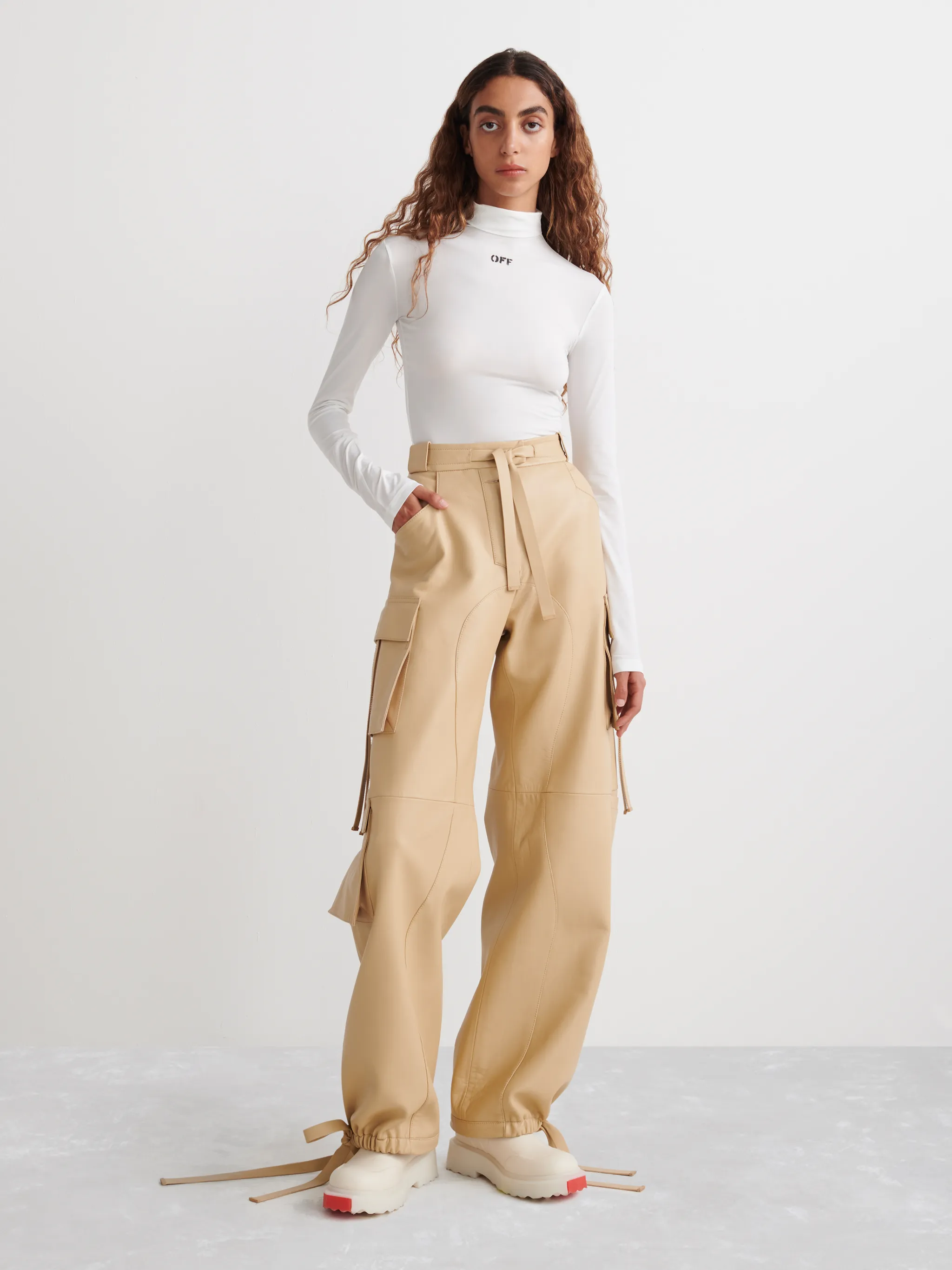 PANTALONI CARGO IN PELLE