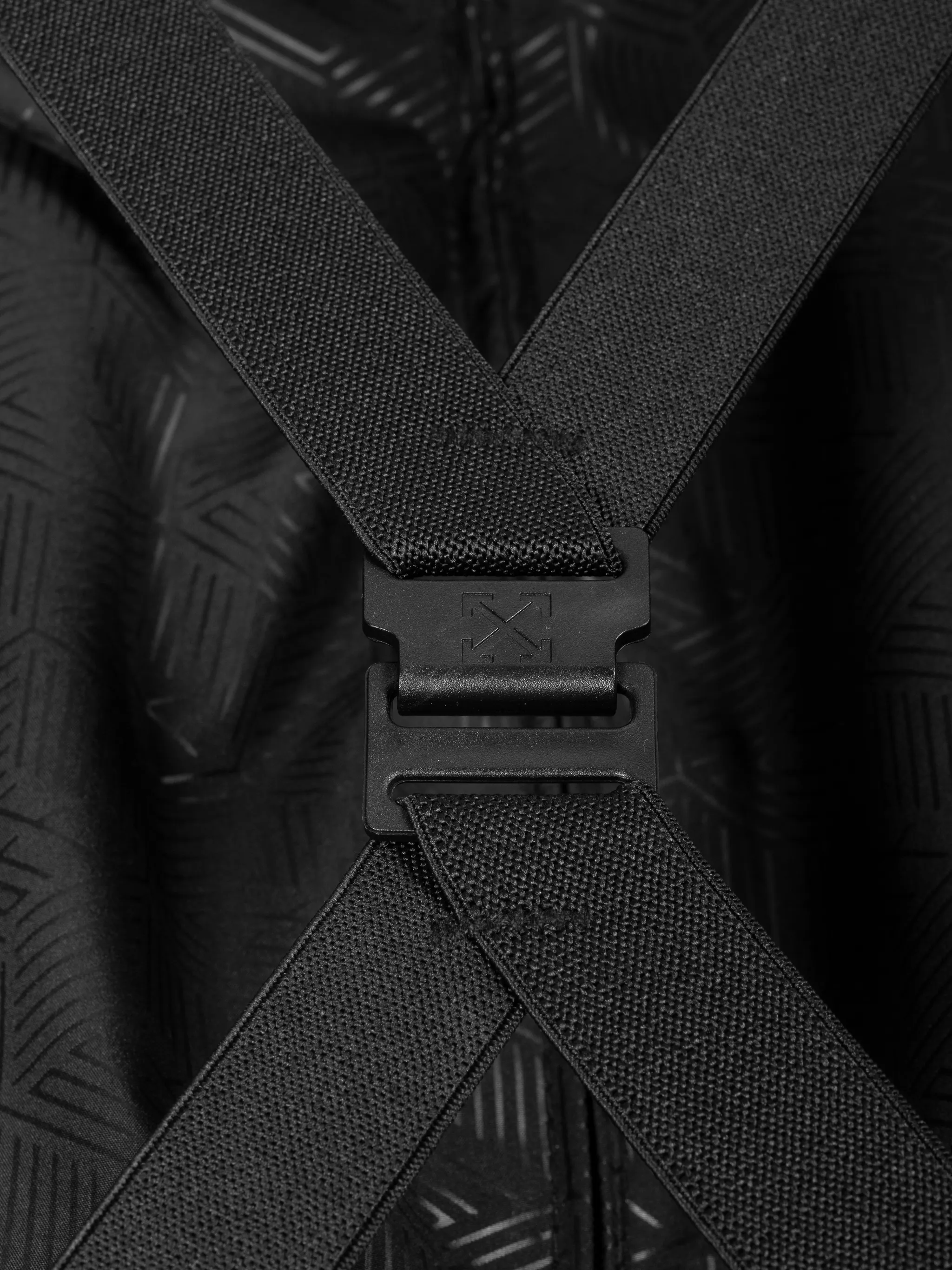 off white luggage pink