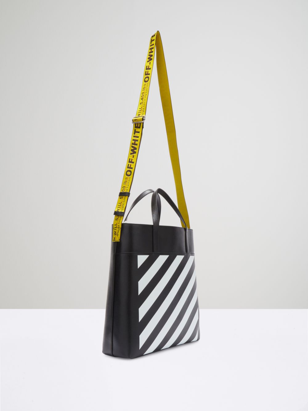 活页夹斜条纹SAFFIANO 托特包| Off-White™ 官方网站