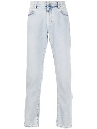 straight light wash jeans