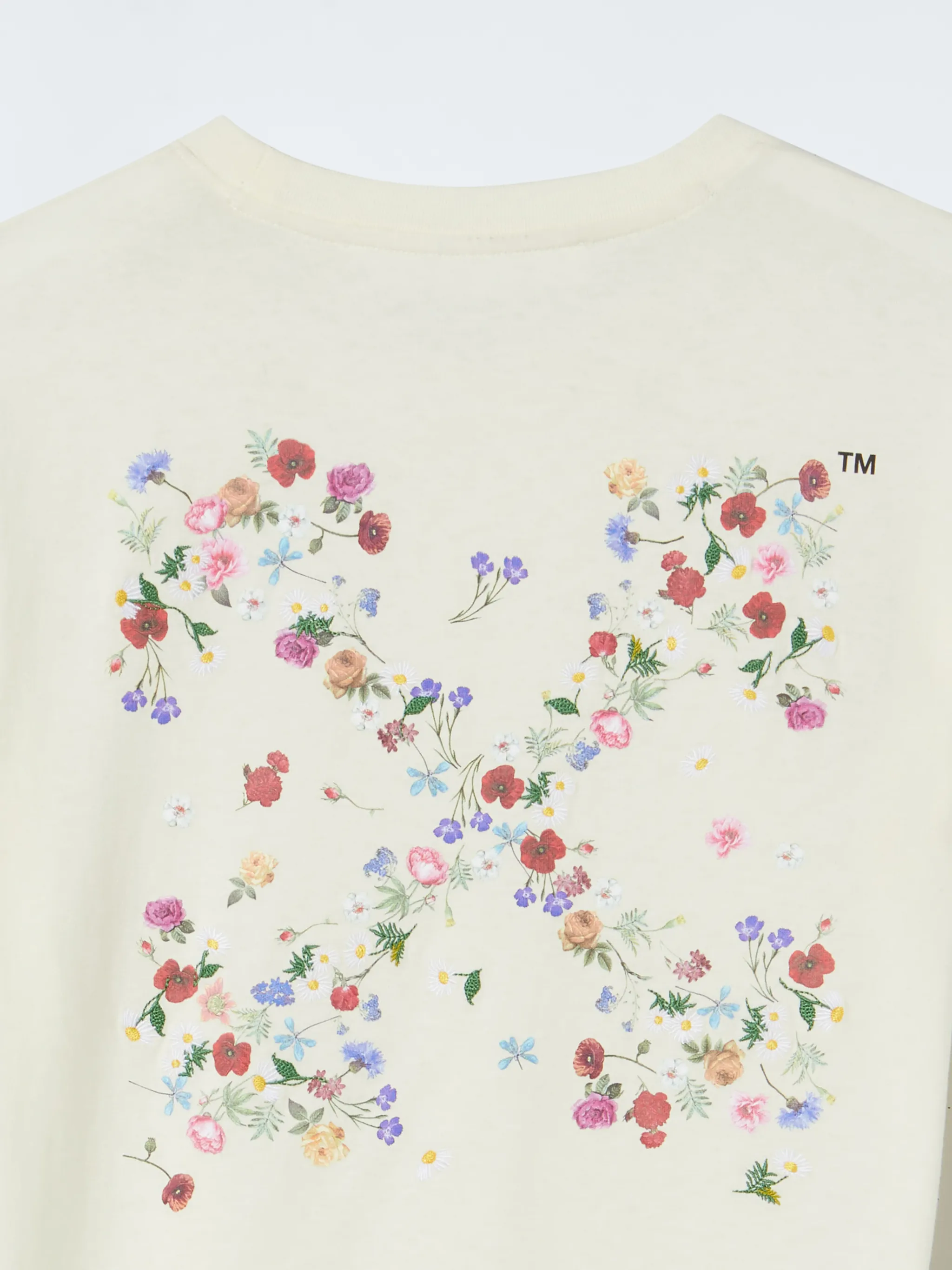 t shirt con ricamo