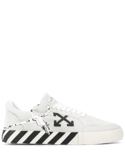 low top vulcanized sneakers