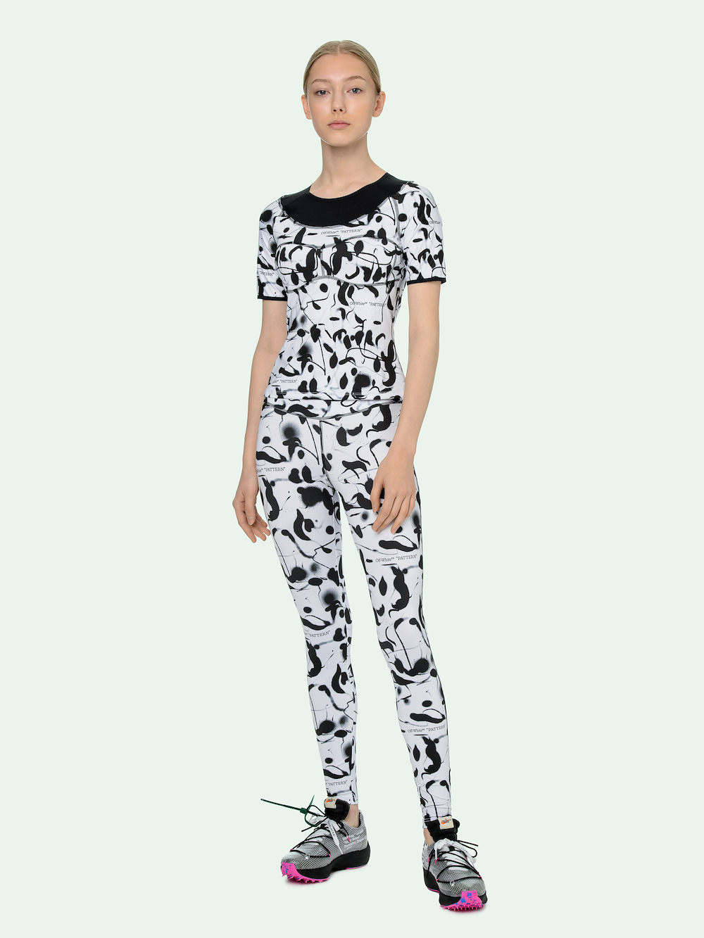 WHITE ACTIVE S/S T-SHIRT primary image