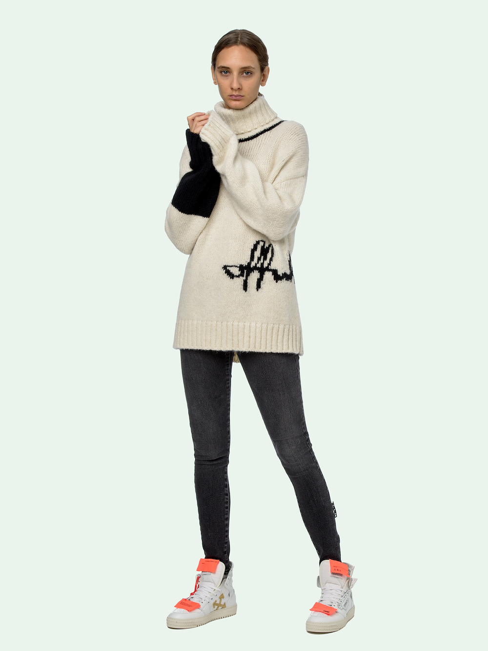 WHITE INTARSIA TURTLENECK primary image
