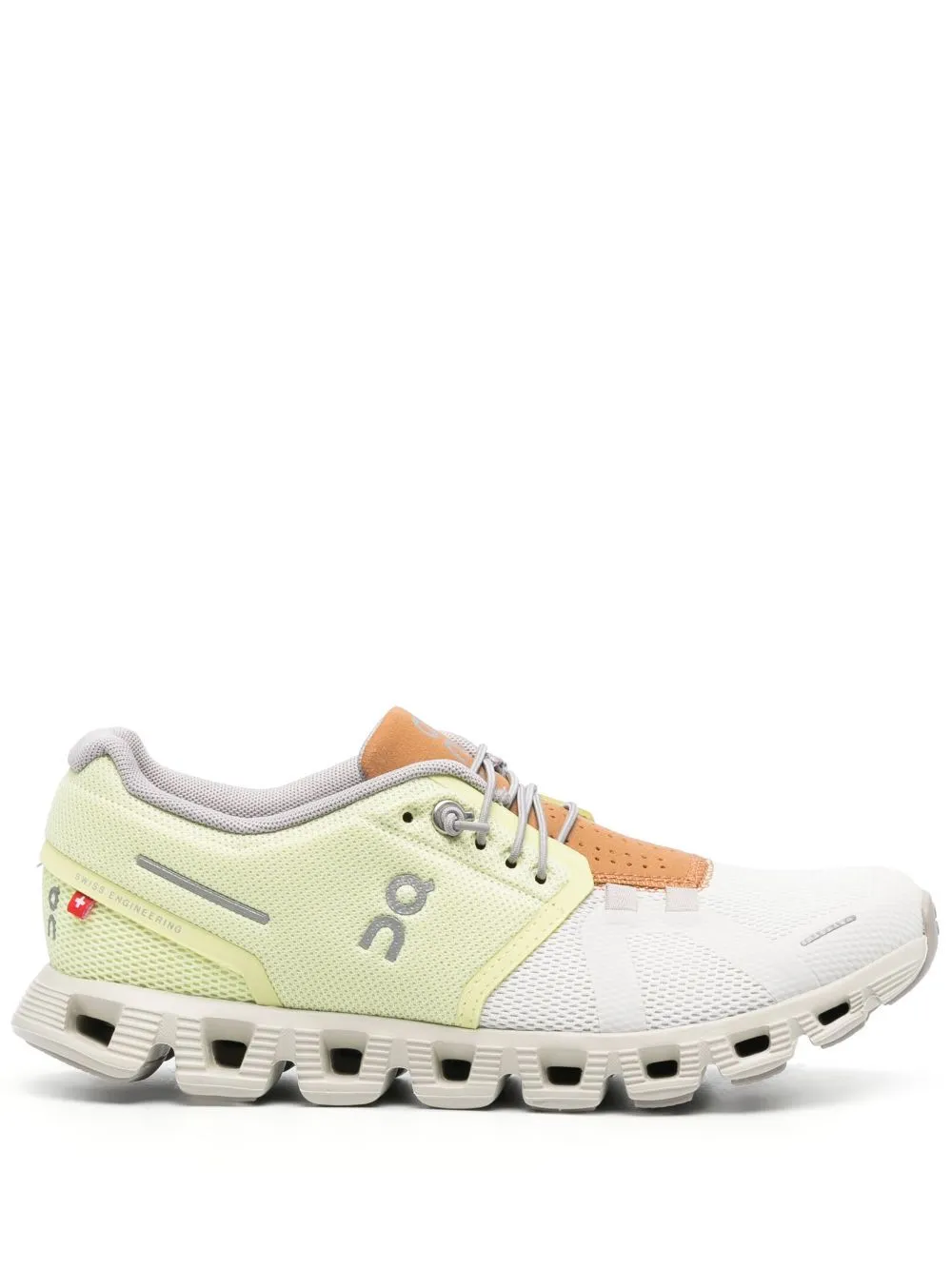 Cloud 5 Low top Sneakers On Running Eraldo cloud-5-low-top-sneakers-on-running-eraldo
