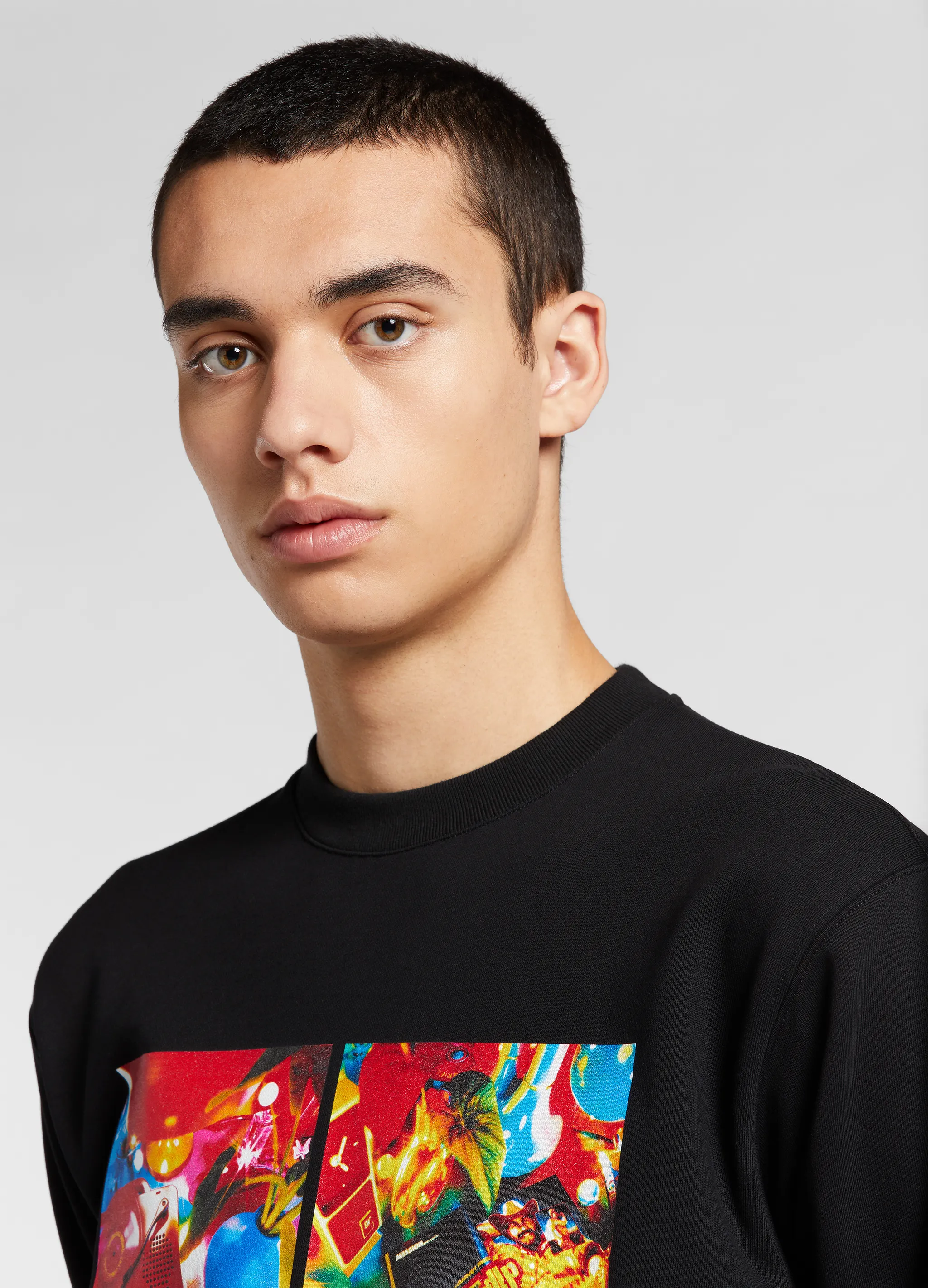 4 boxes sweatshirt