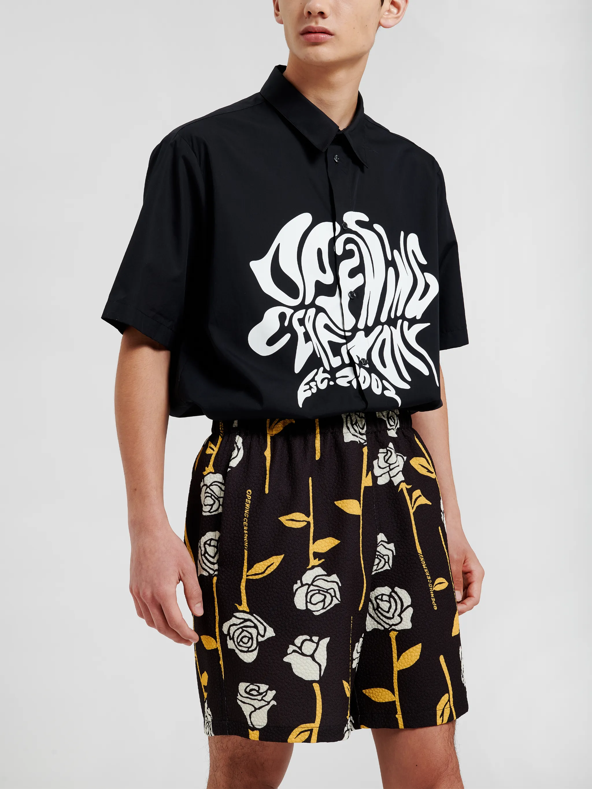 ALLOVER ROSES SHORTS