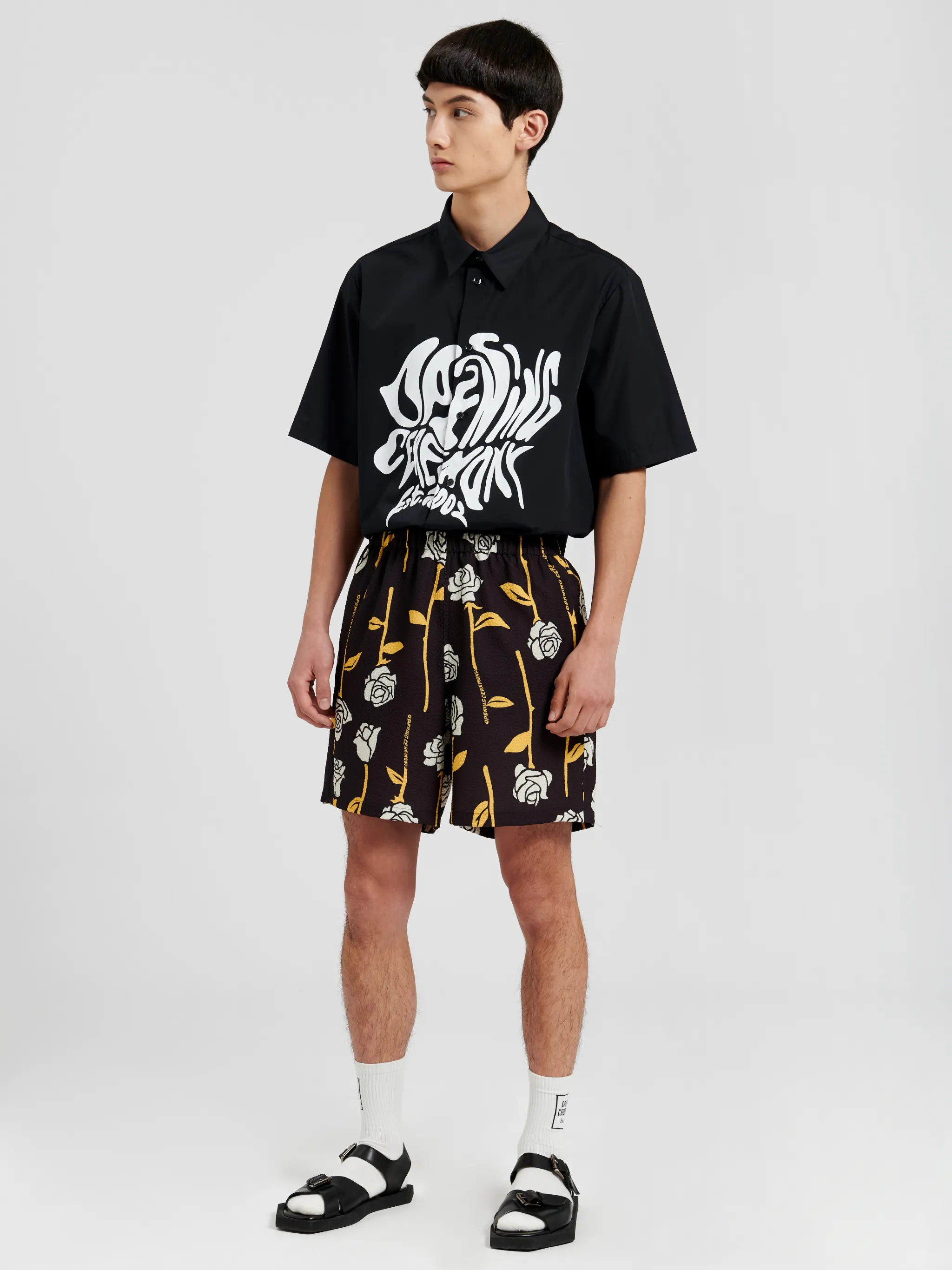 ALLOVER ROSES SHORTS