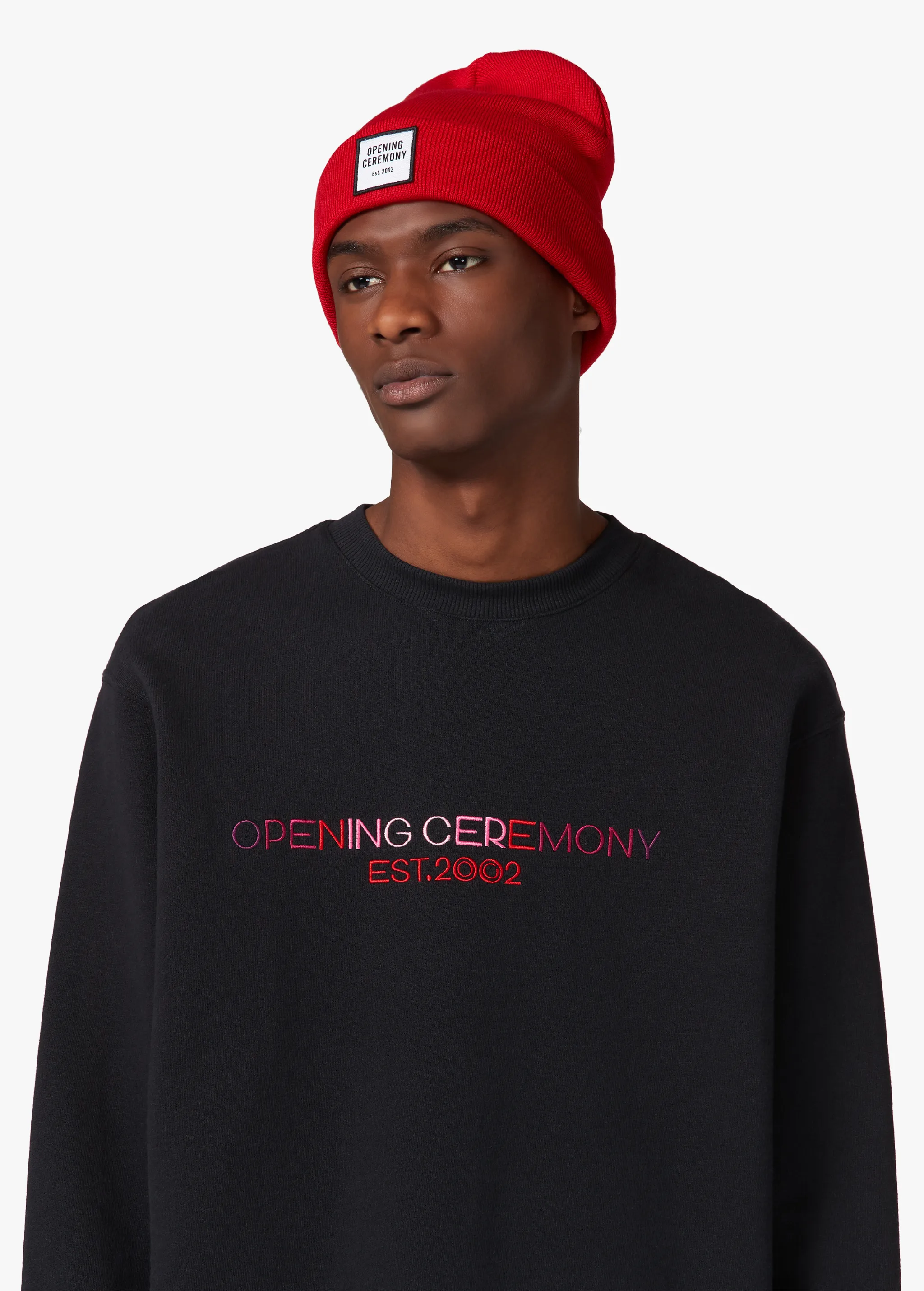 BLACK EMBROIDERED SWEATSHIRT