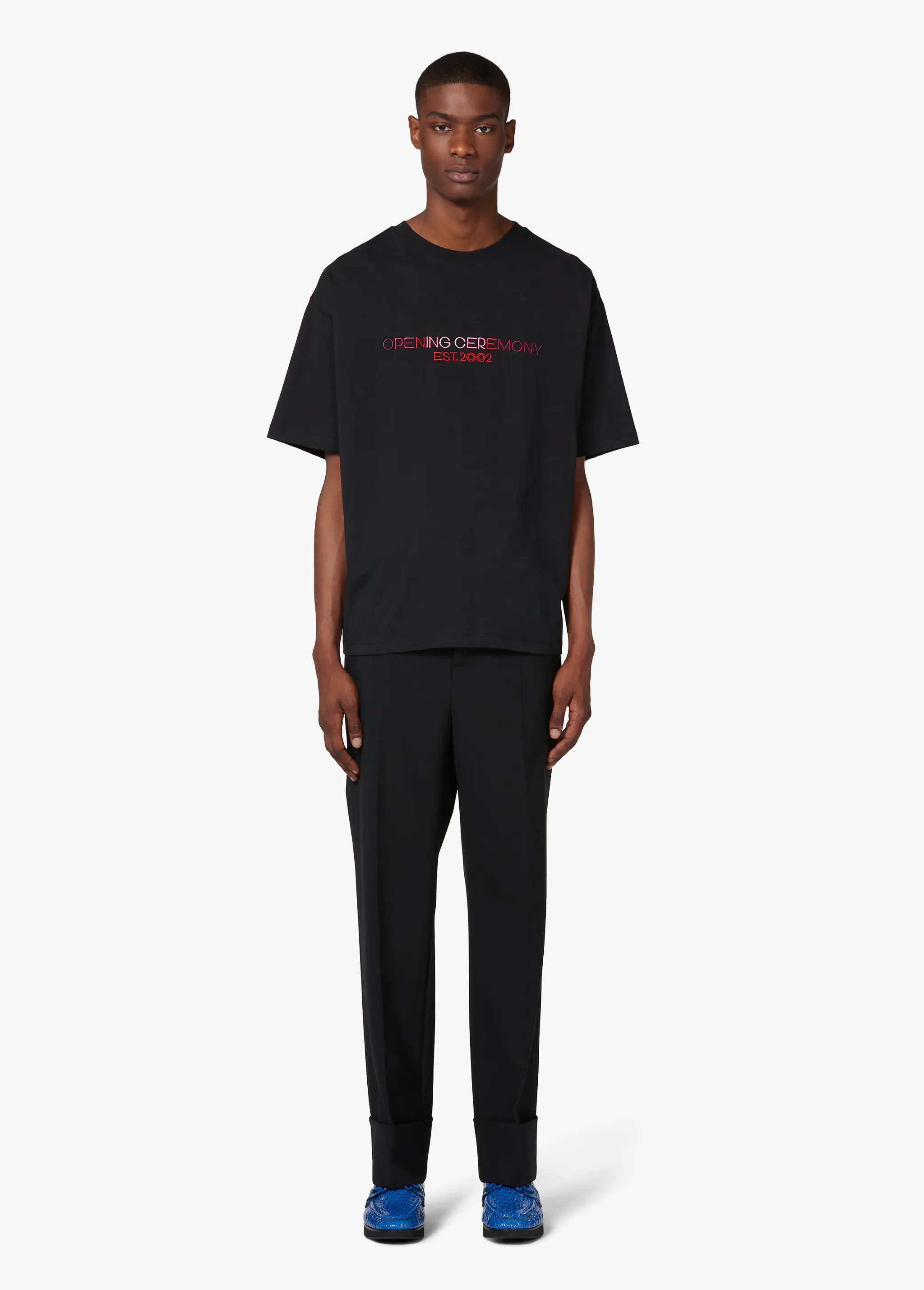 BLACK EMBROIDERED T-SHIRT