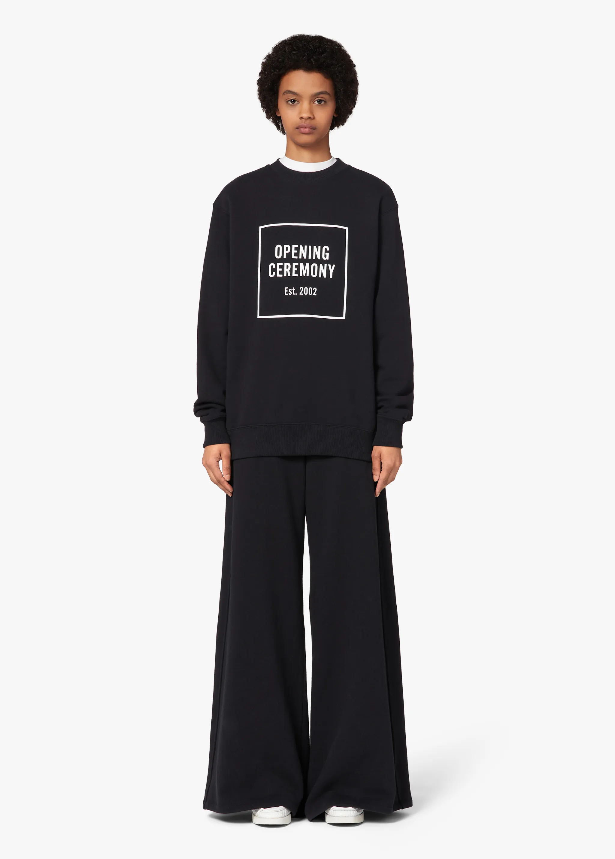BLACK LOGO SWEATSHIRT