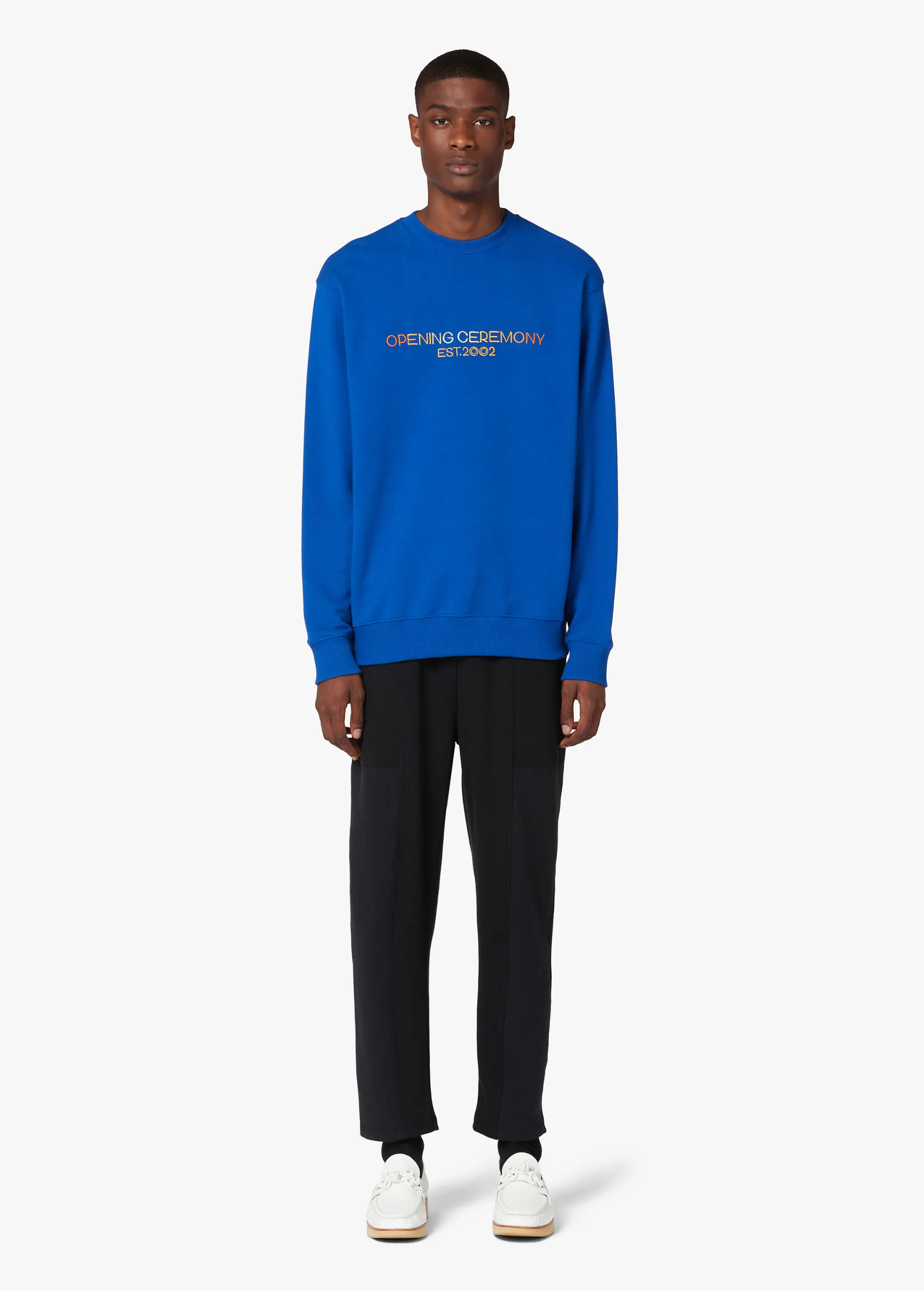 BLUE EMBROIDERED SWEATSHIRT