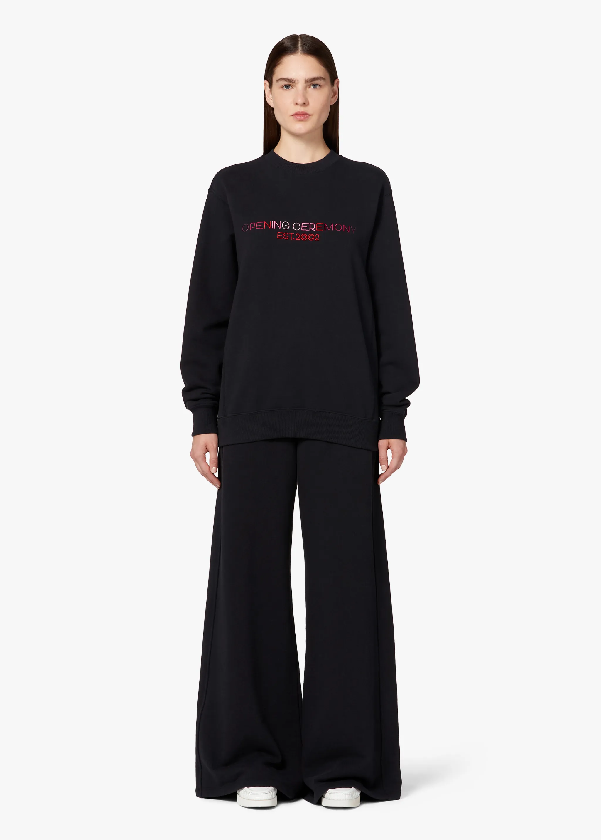 EMBROIDERED LOGO SWEATSHIRT