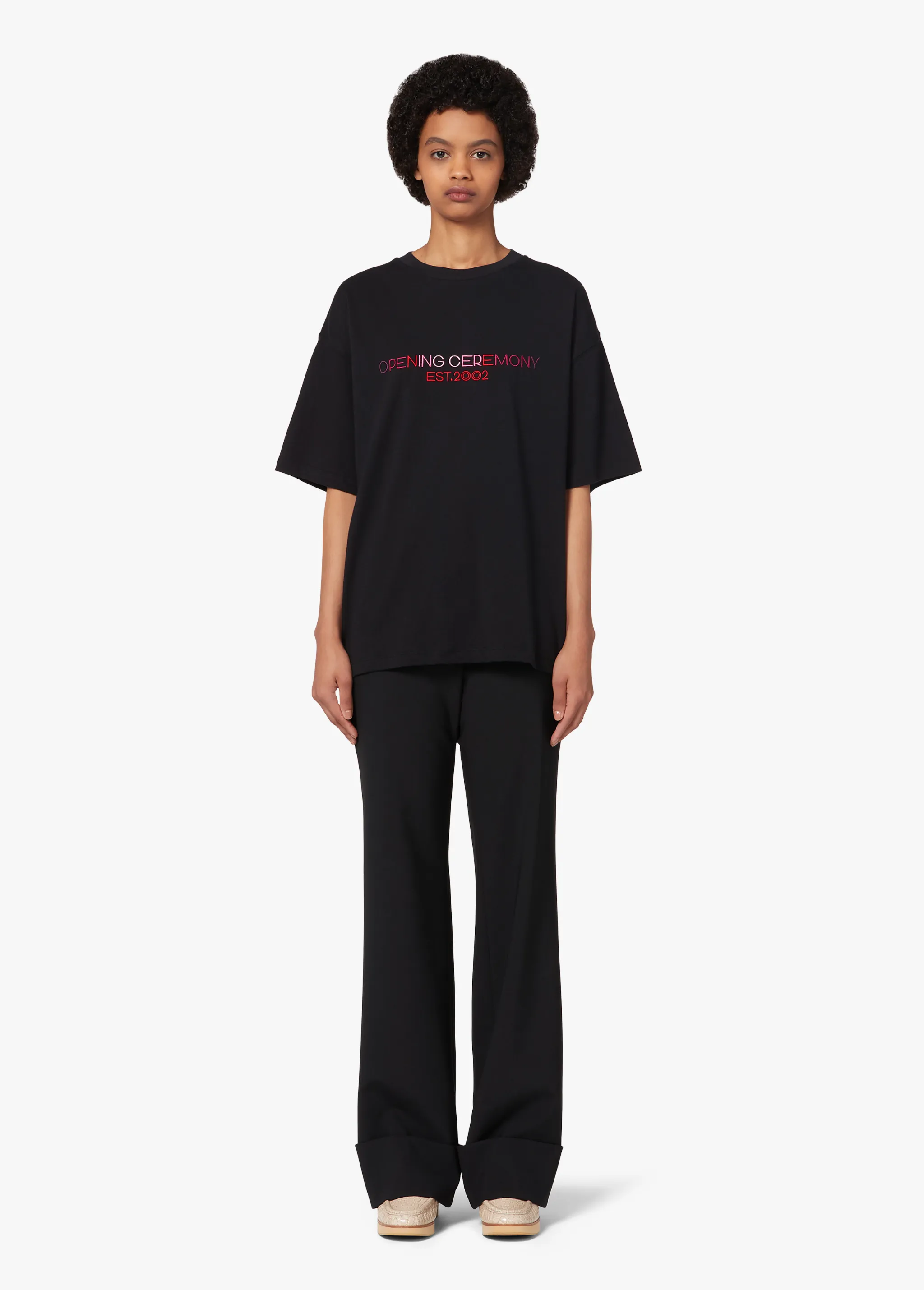 EMBROIDERED LOGO T-SHIRT