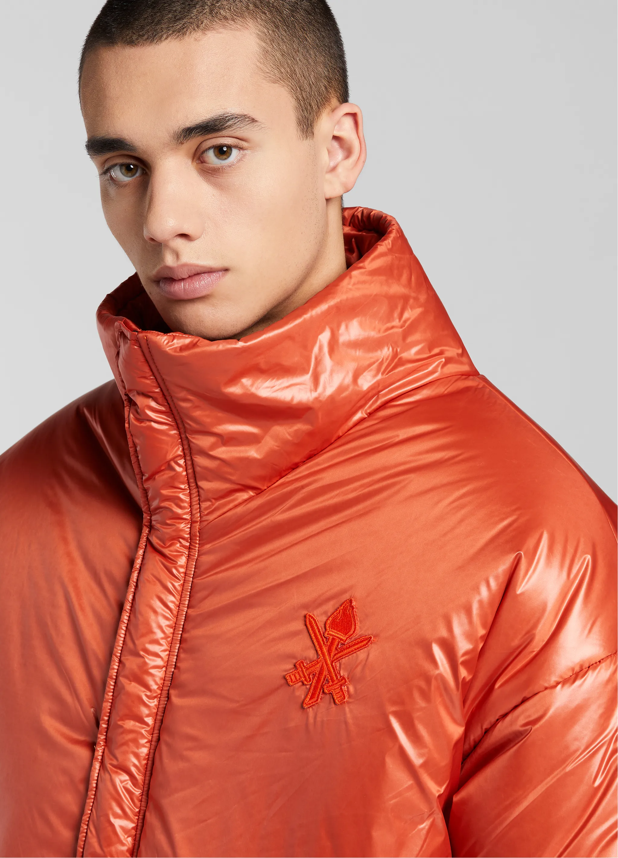 HOODED PUFFER JACKET
