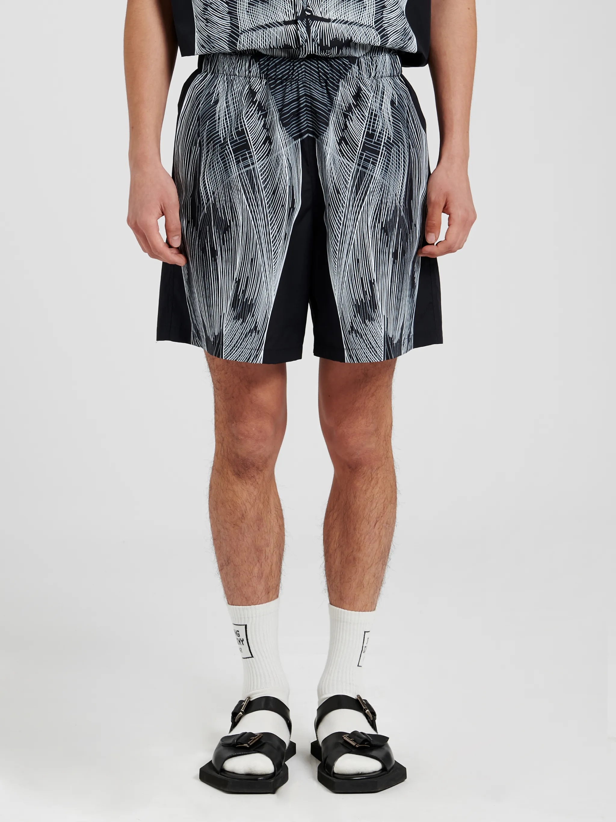 MUSCLE PRINT SHORTS