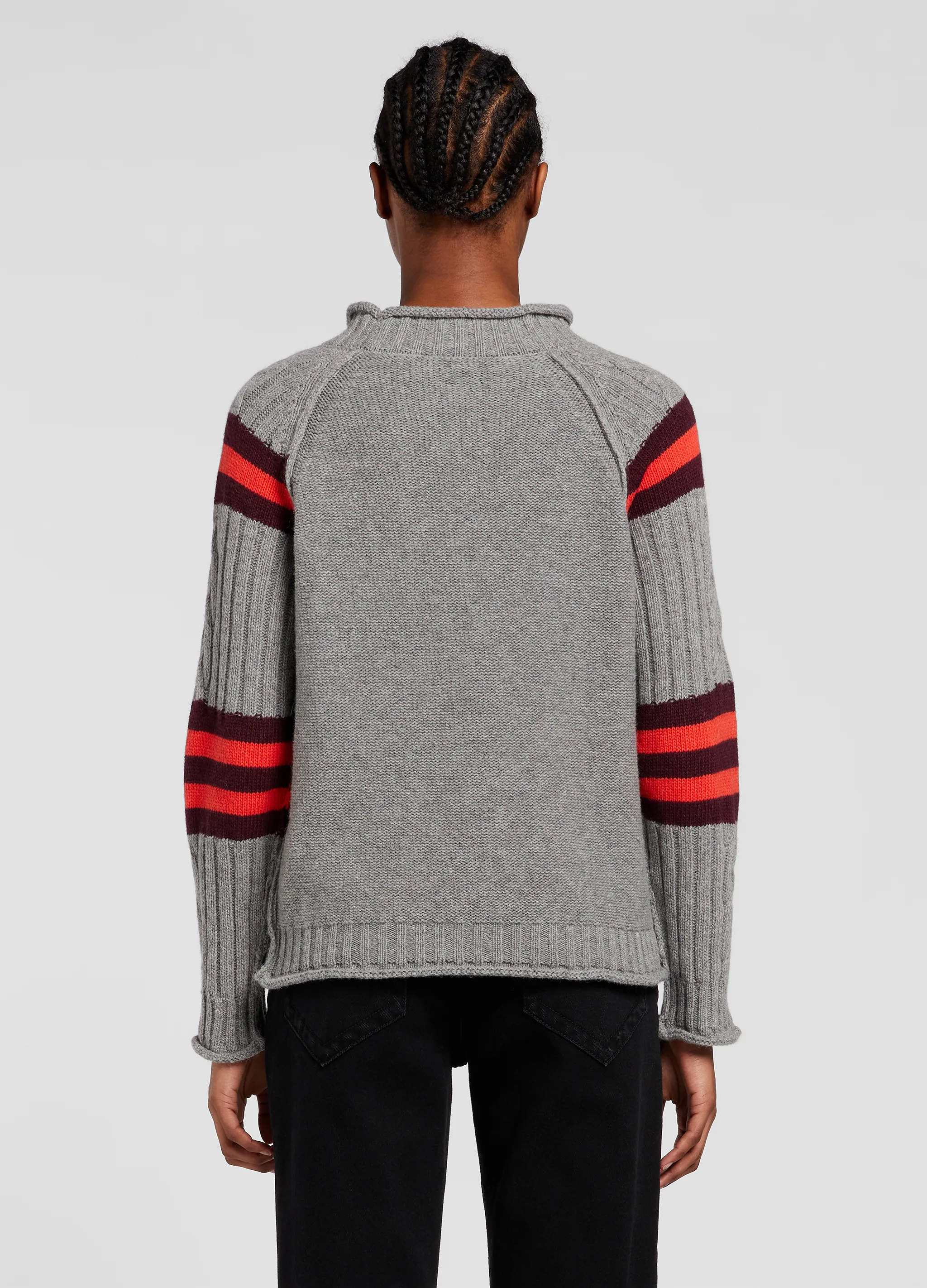 OC LOGO SWEATERS