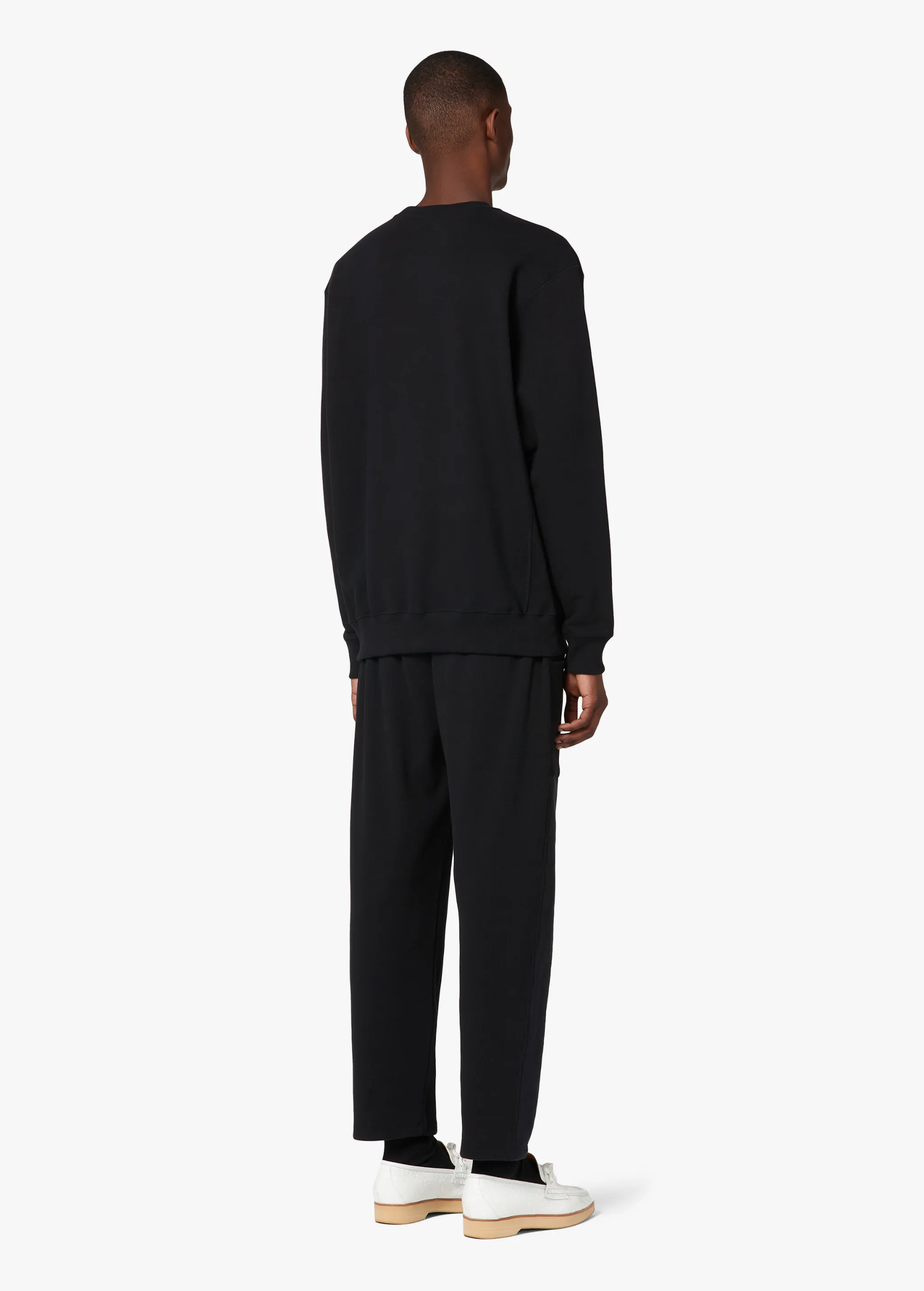 ROOM SWEATSHIRT
