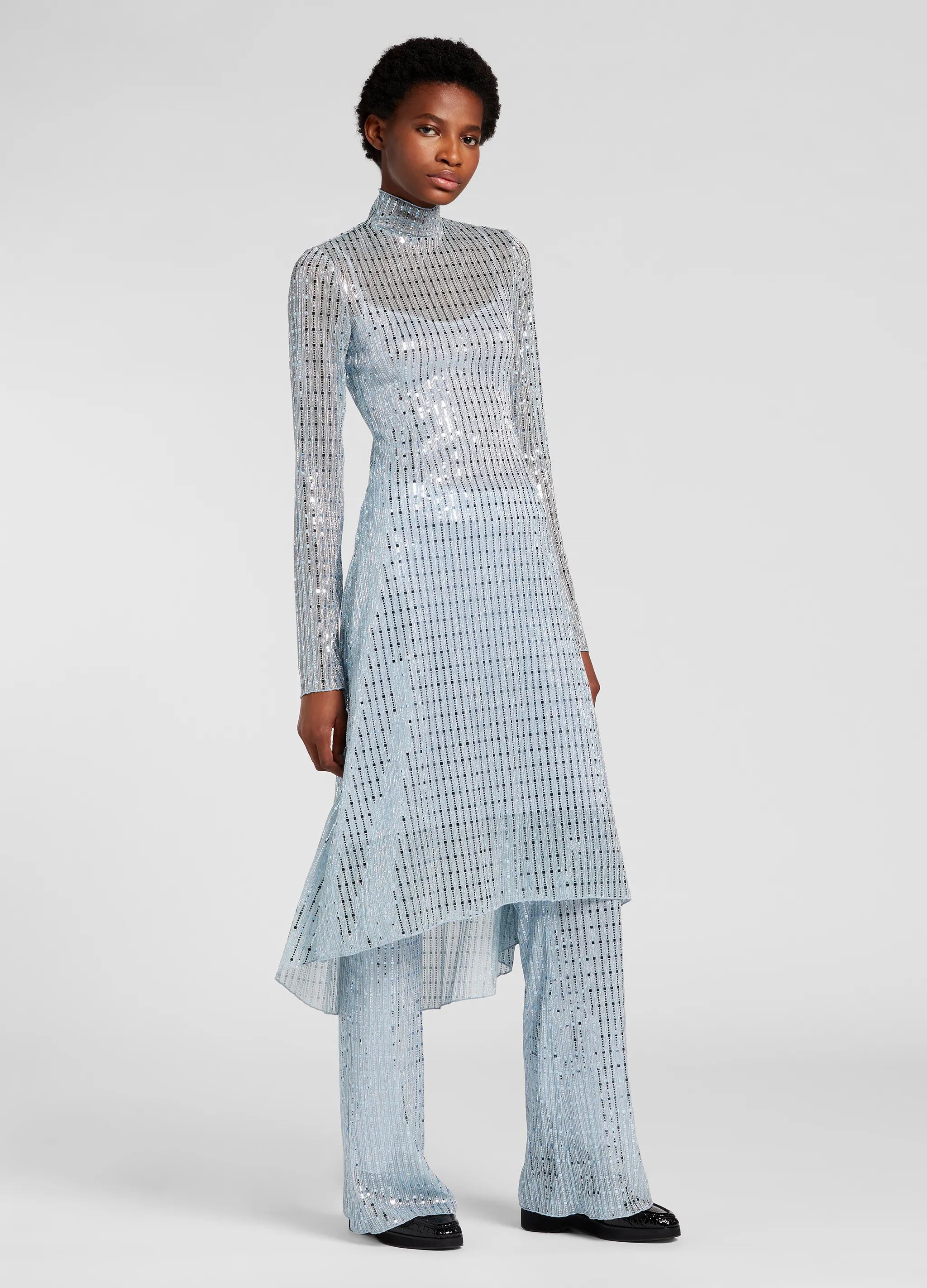 SEQUINS DRESS