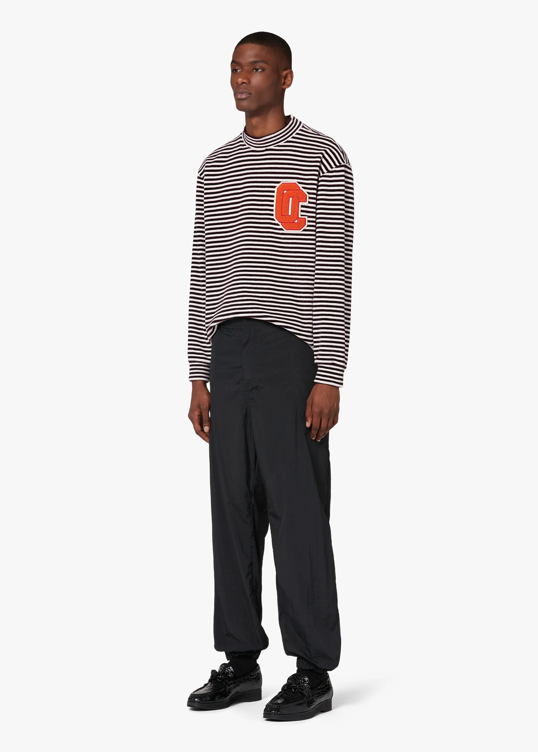 STRIPED SWEATSHIRT
