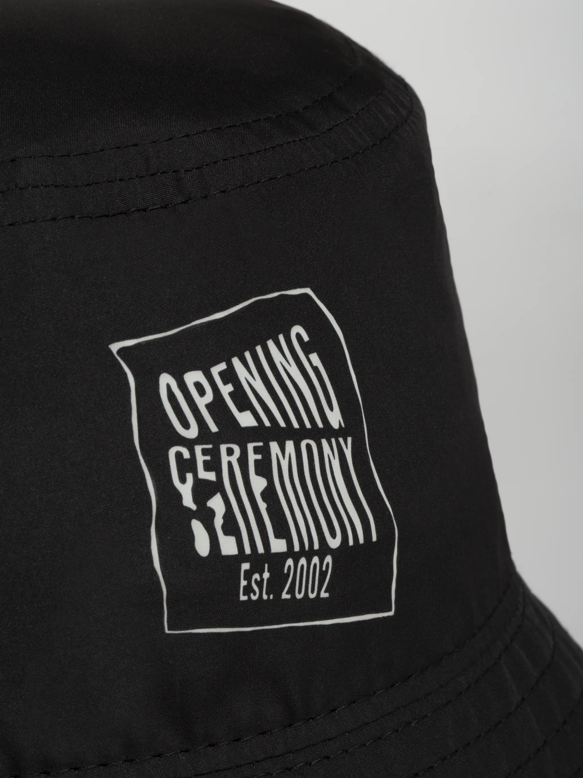 WARPED LOGO BUCKET HAT
