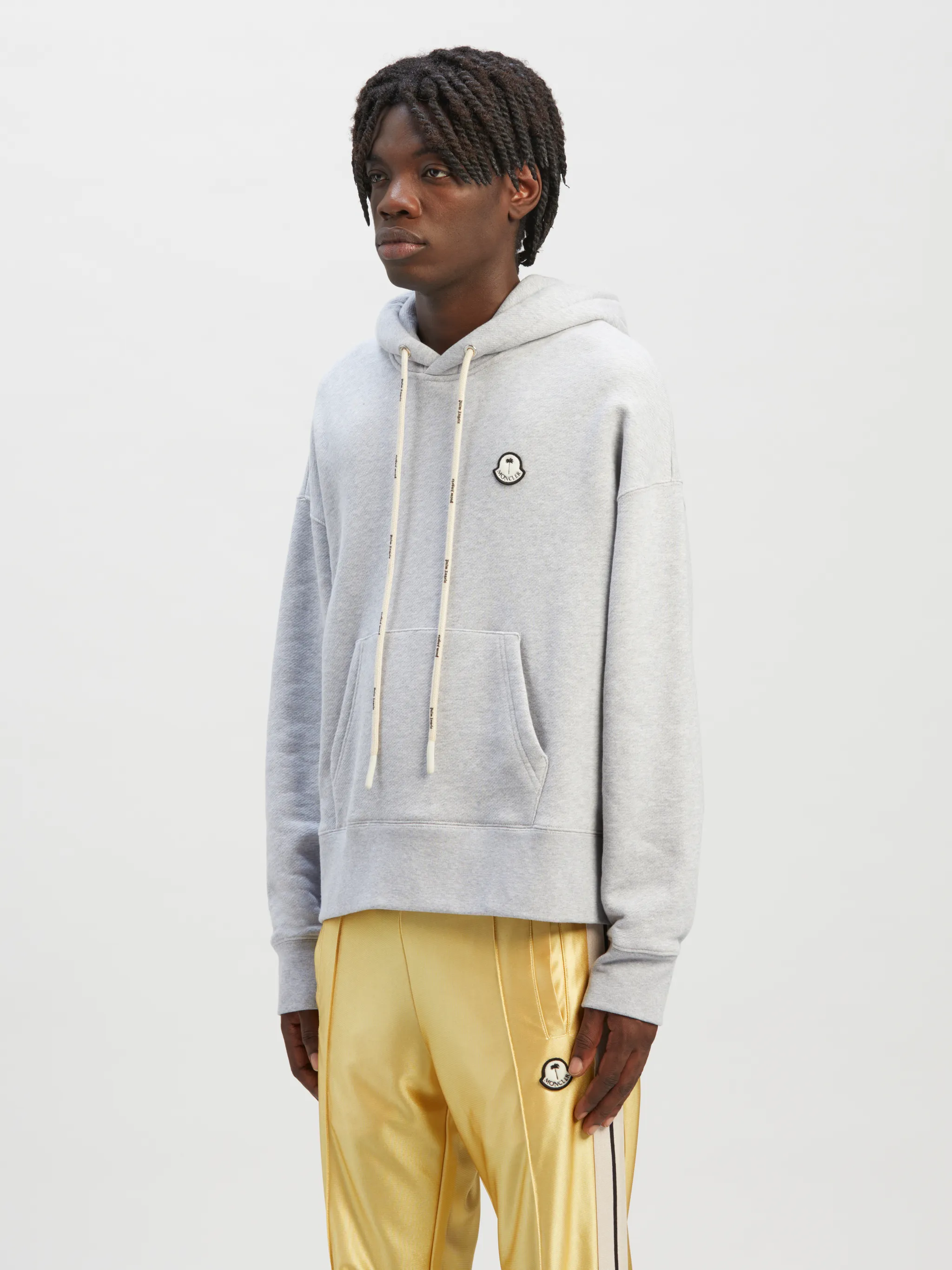 8 MONCLER PALM ANGELS FELPA BEAR CON CAPPUCCIO Sito ufficiale di