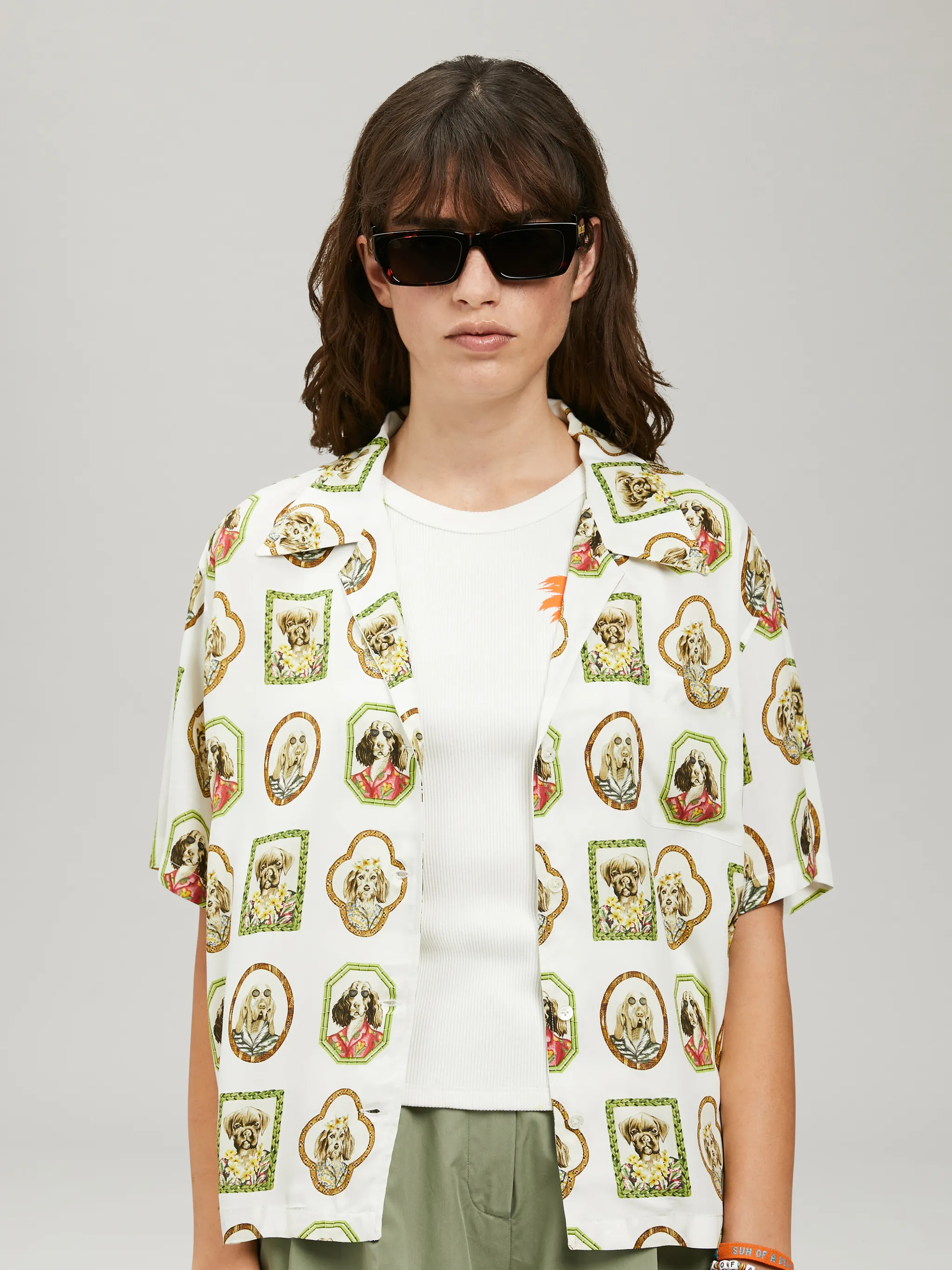【関税込み】Palm Angels ベージュ Portrait Pencil フーディ Palm Angels Carmel – Dan Deutsch Optical Outlook