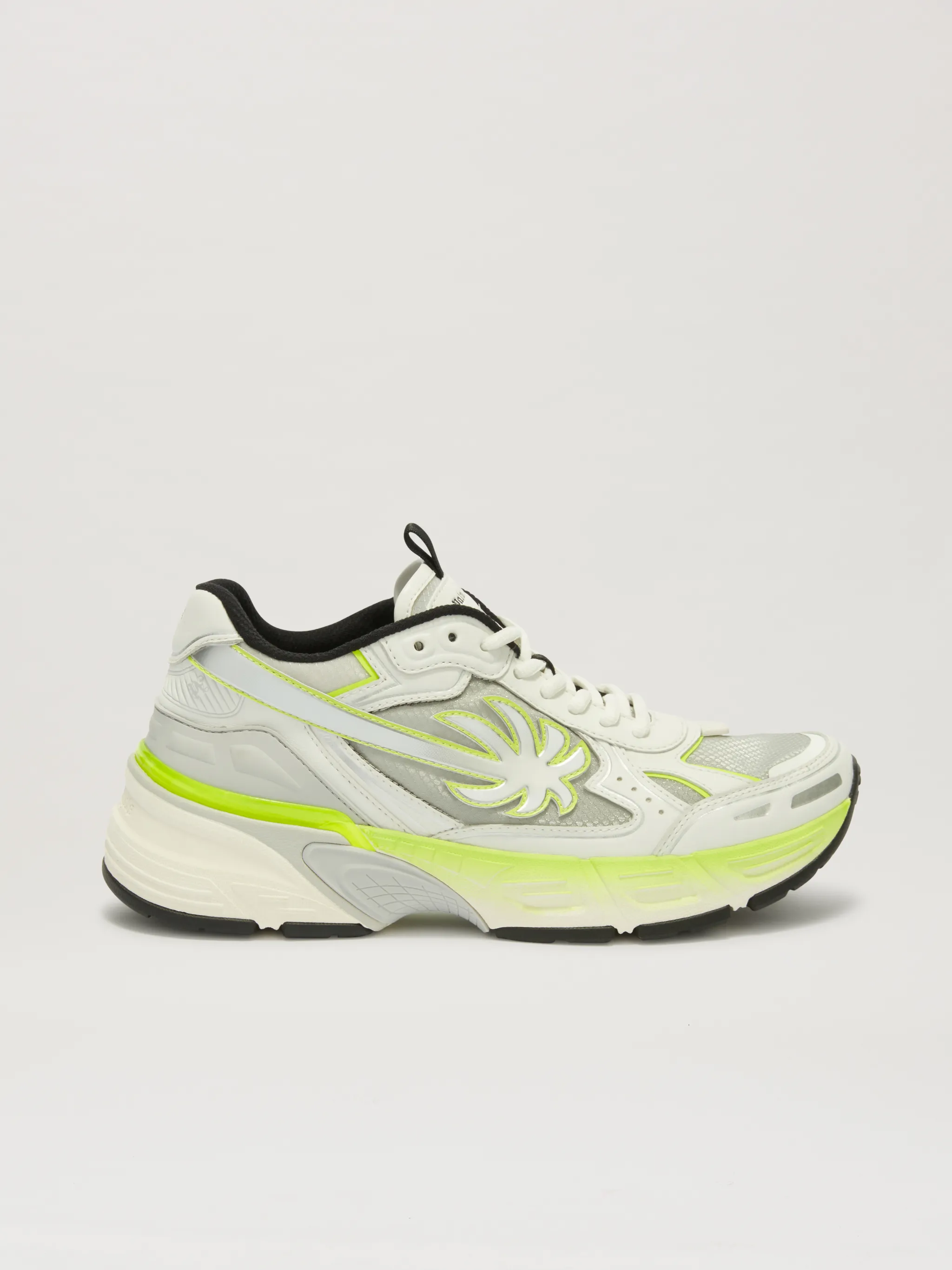 PA 4 Fluo 运动鞋