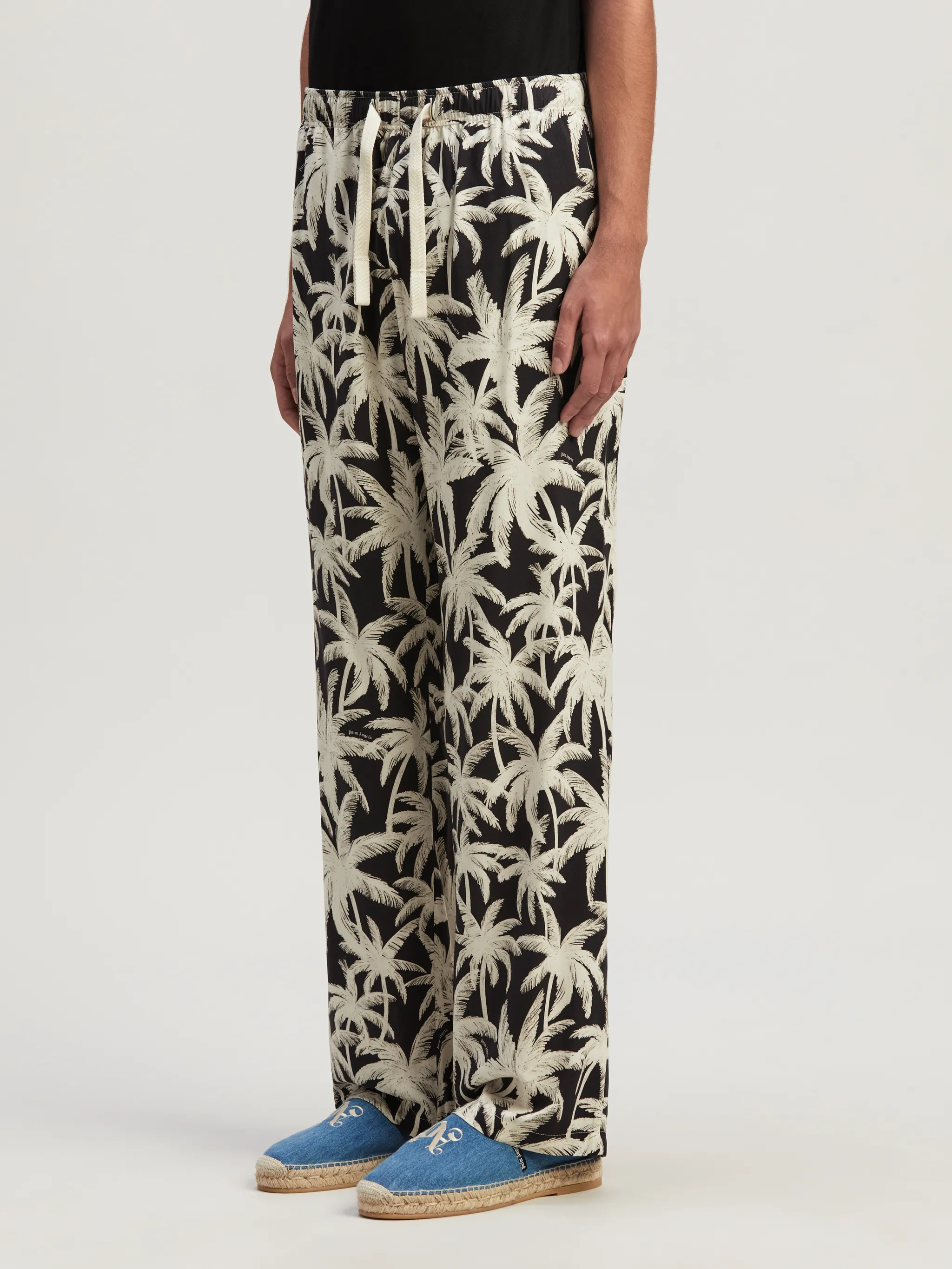 フィットネスボトムス Palm Angels Pantalone Svasato Con Logo 18570609_41212160_1000.jpg