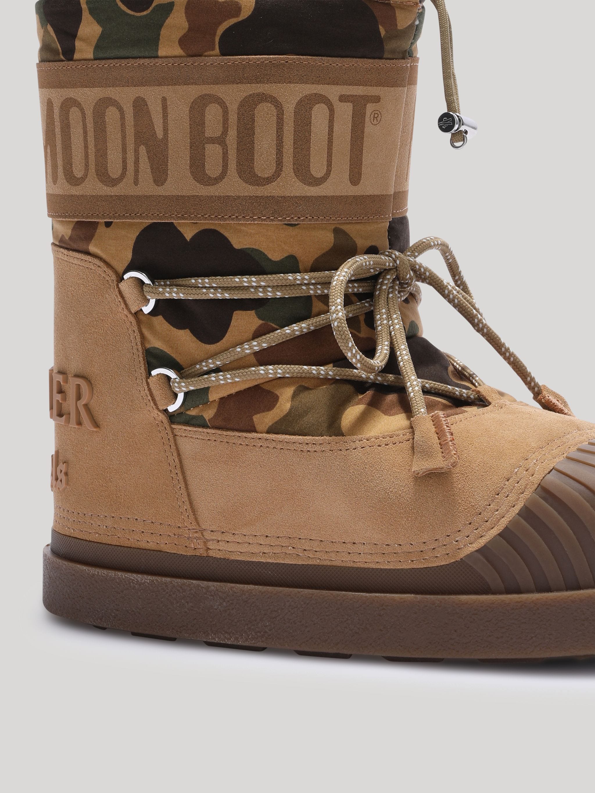 Moon shop boots camouflage